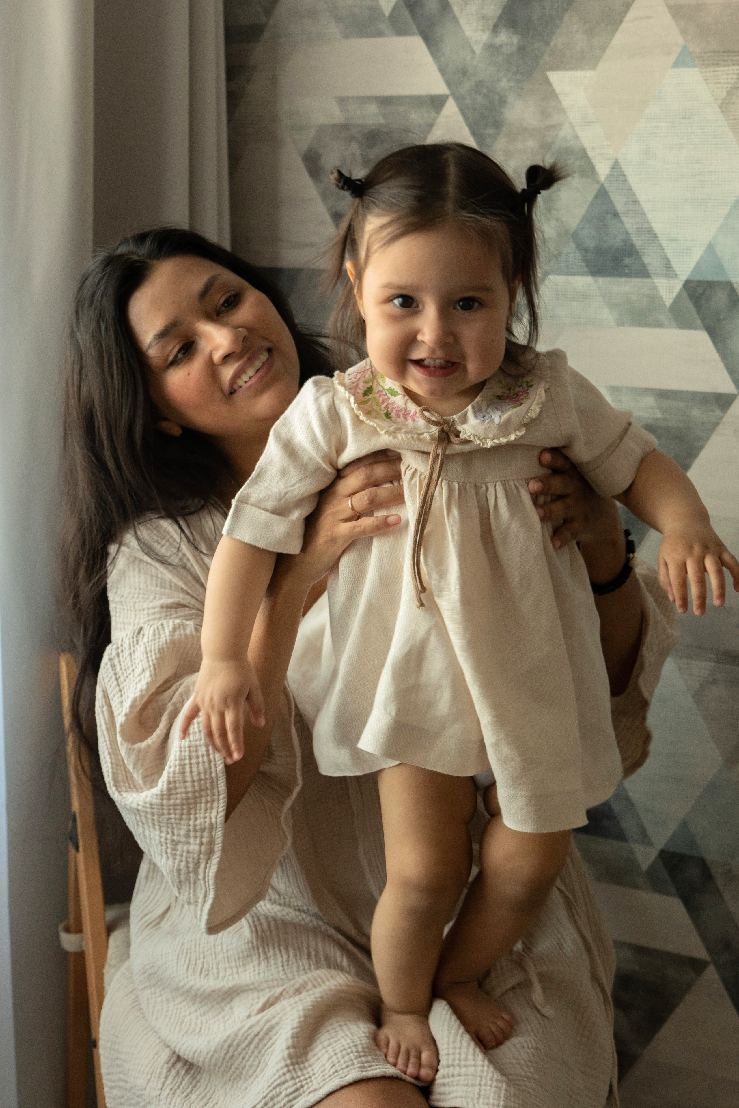 Мама и дочь. Фотограф видеограф Ольга Василевская