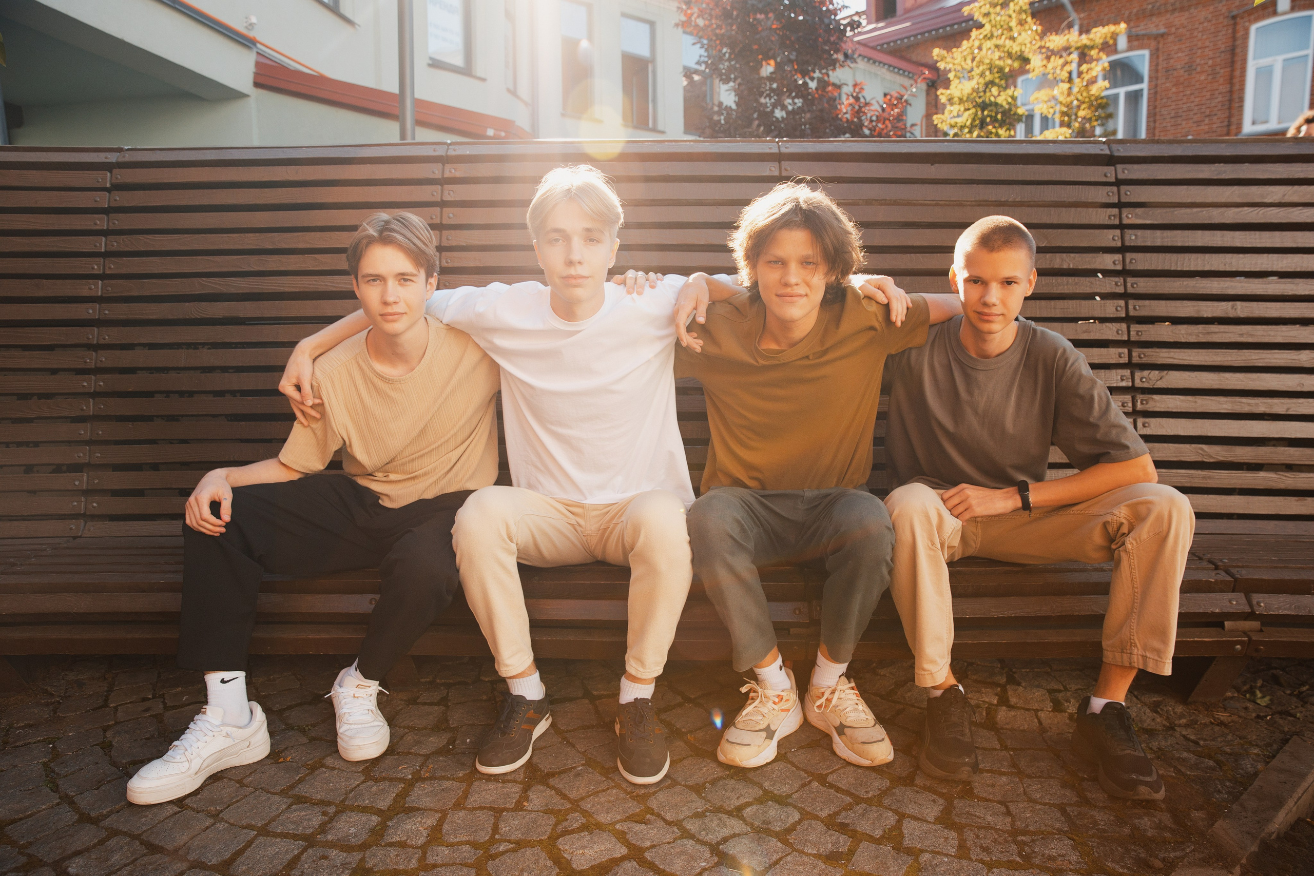 Выпускники 110 школы в Арт квадрате. Выпускные альбомы и фотокниги в Уфе и РБ