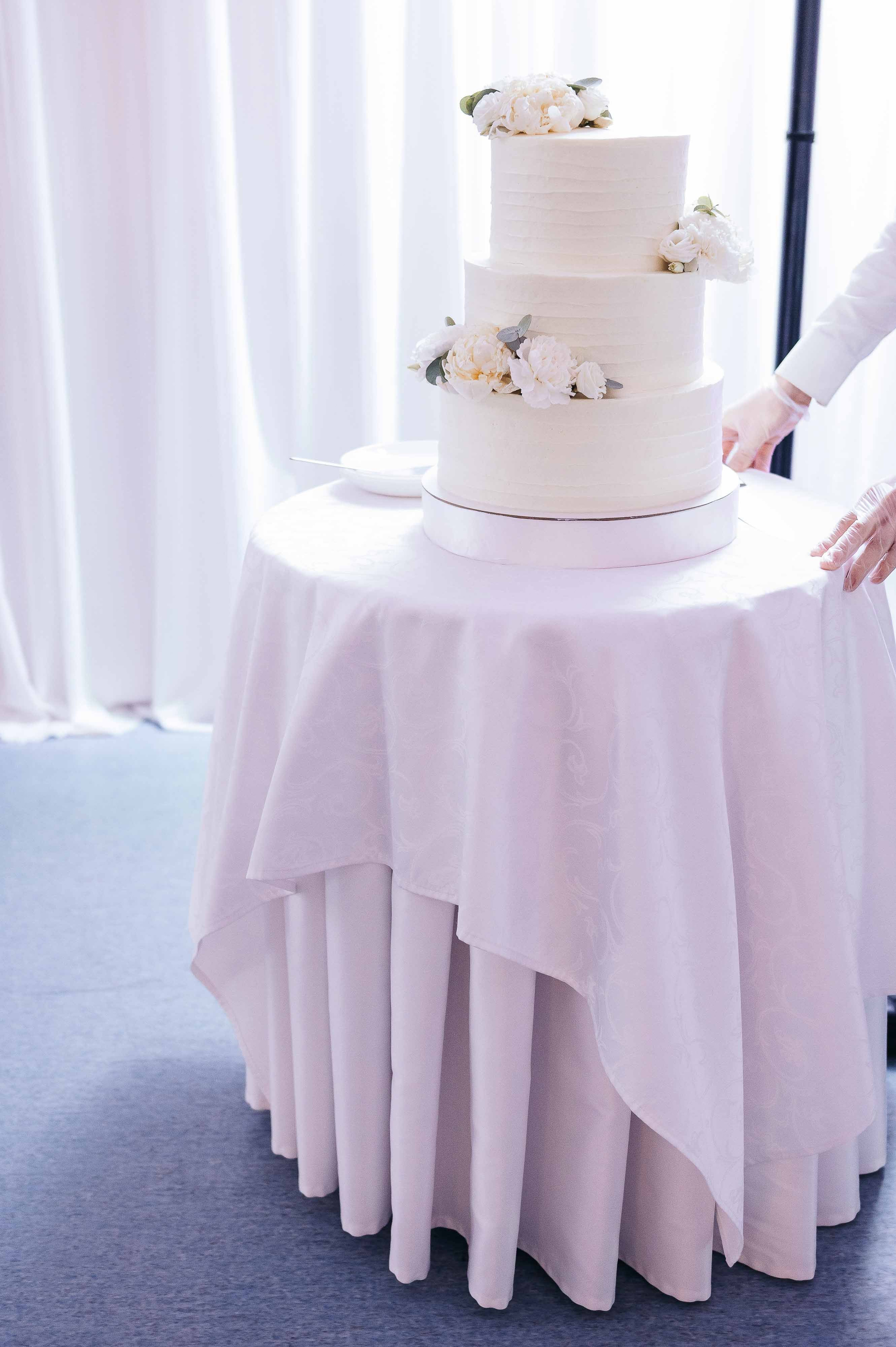 Совместные сборы в отеле. Свадебный и семейный фотограф в Котласе Никита Попов