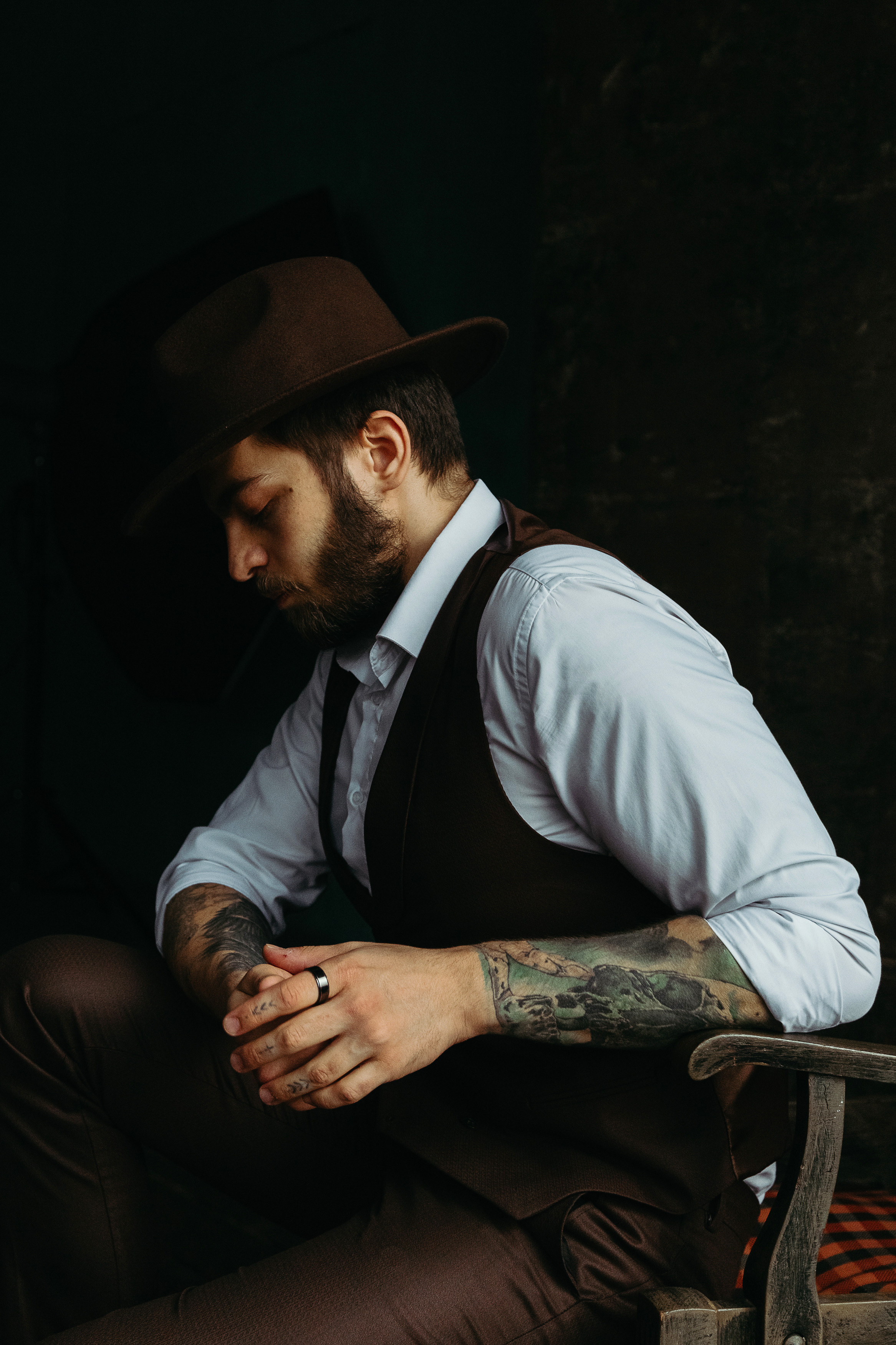 2021. Студийная съемка с Димой, а он на стиле…