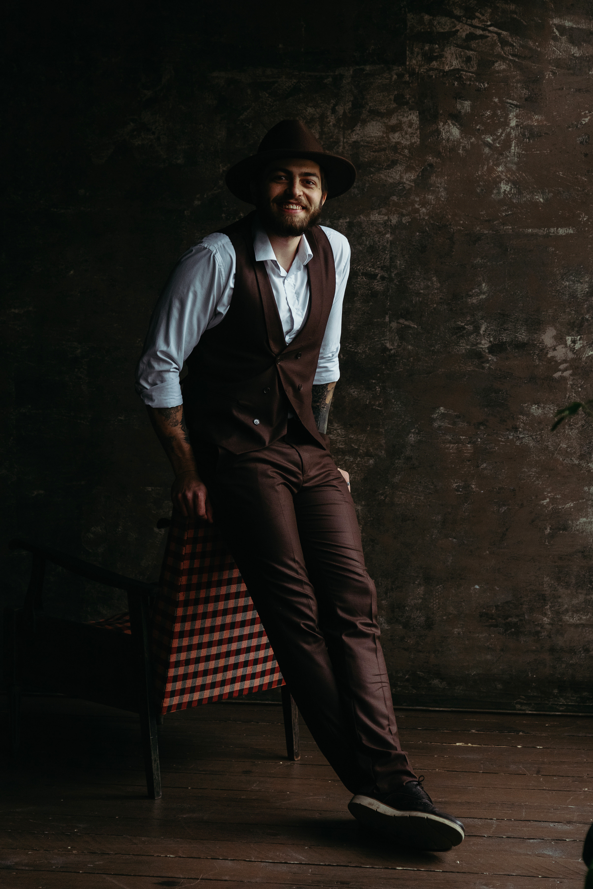 2021. Студийная съемка с Димой, а он на стиле…