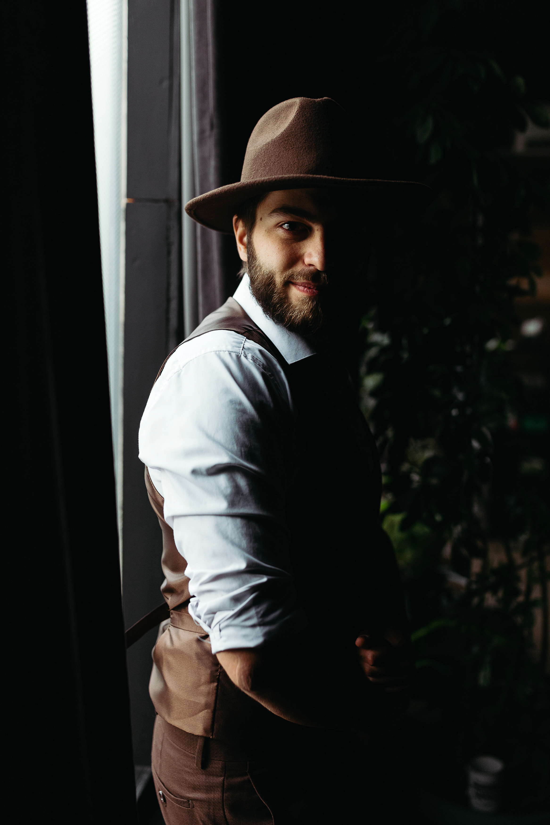 2021. Студийная съемка с Димой, а он на стиле…