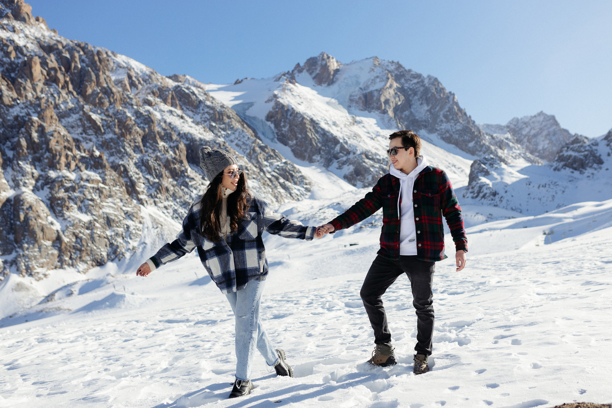 3200. Батырхан и Асель