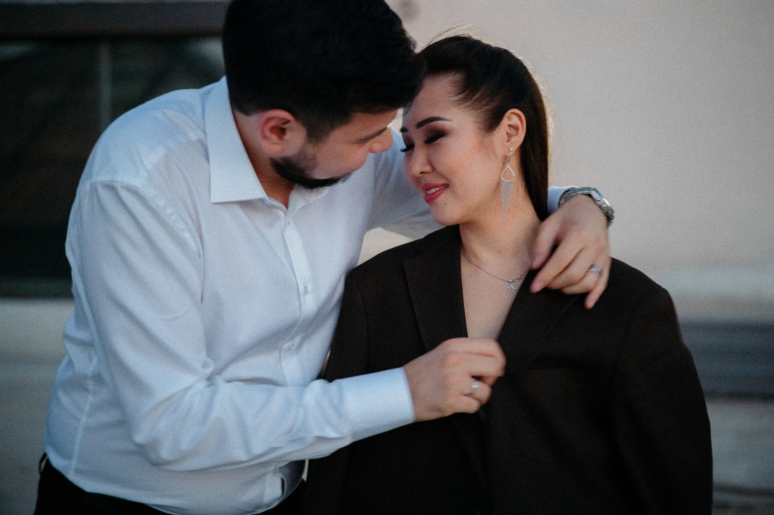 Побег на крышу. Досхан и Жанна