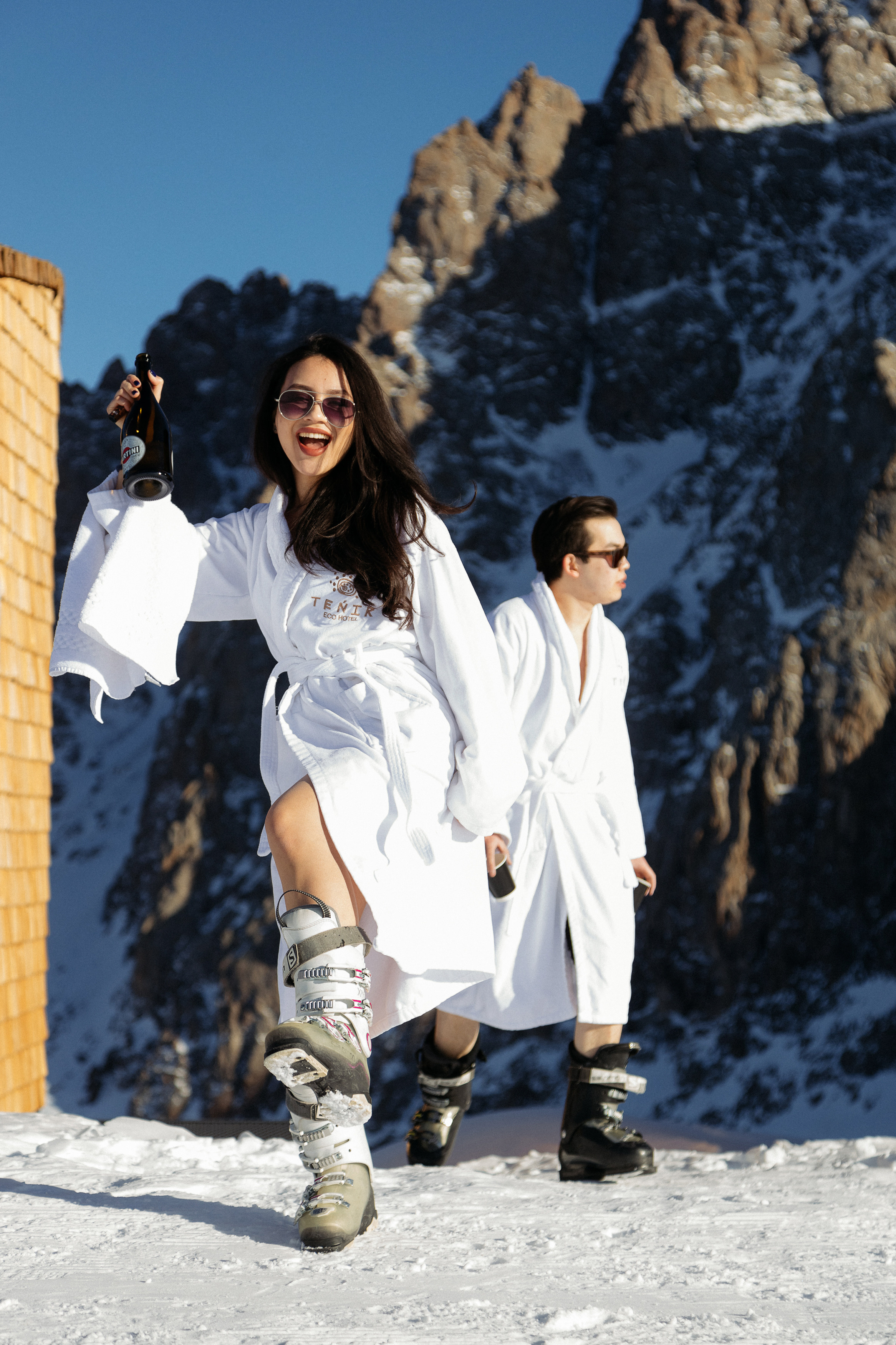 3200. Батырхан и Асель