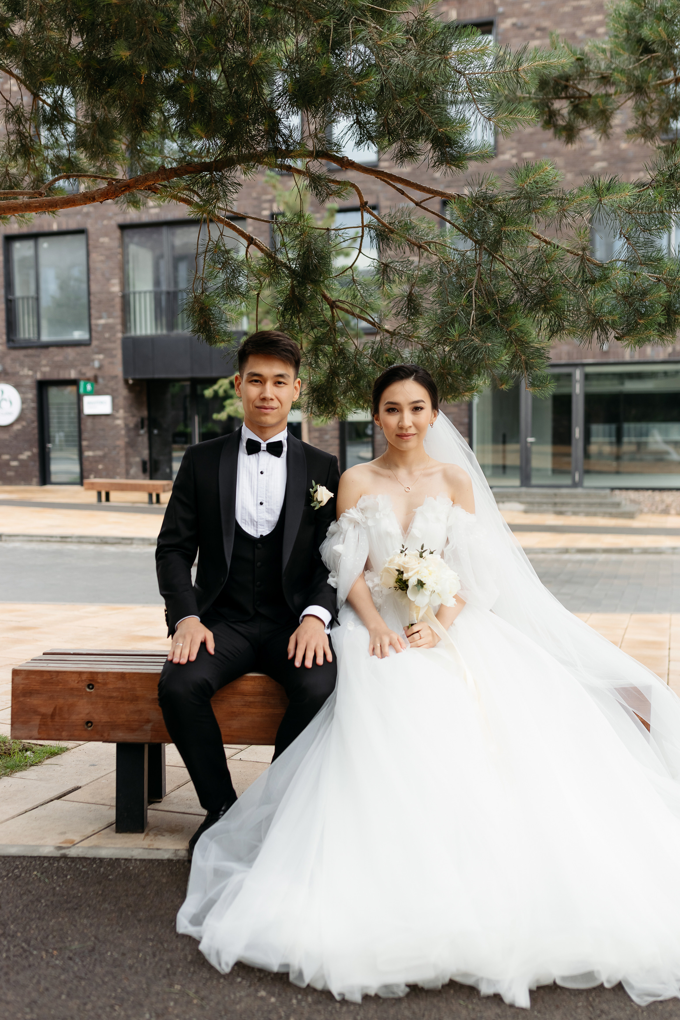 Даурен и Мадина