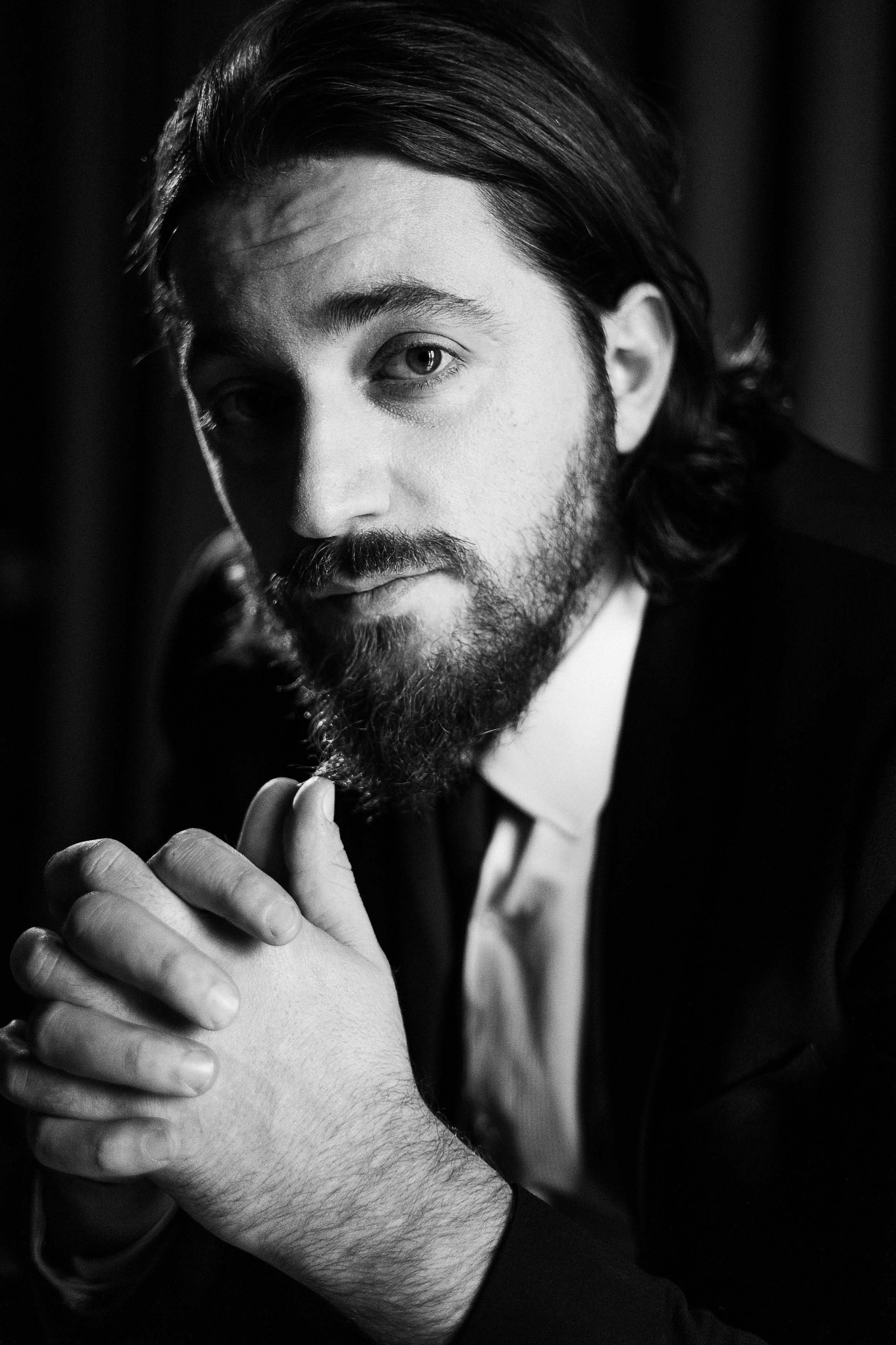 Съемка в номере отеля и последующий выезд в город