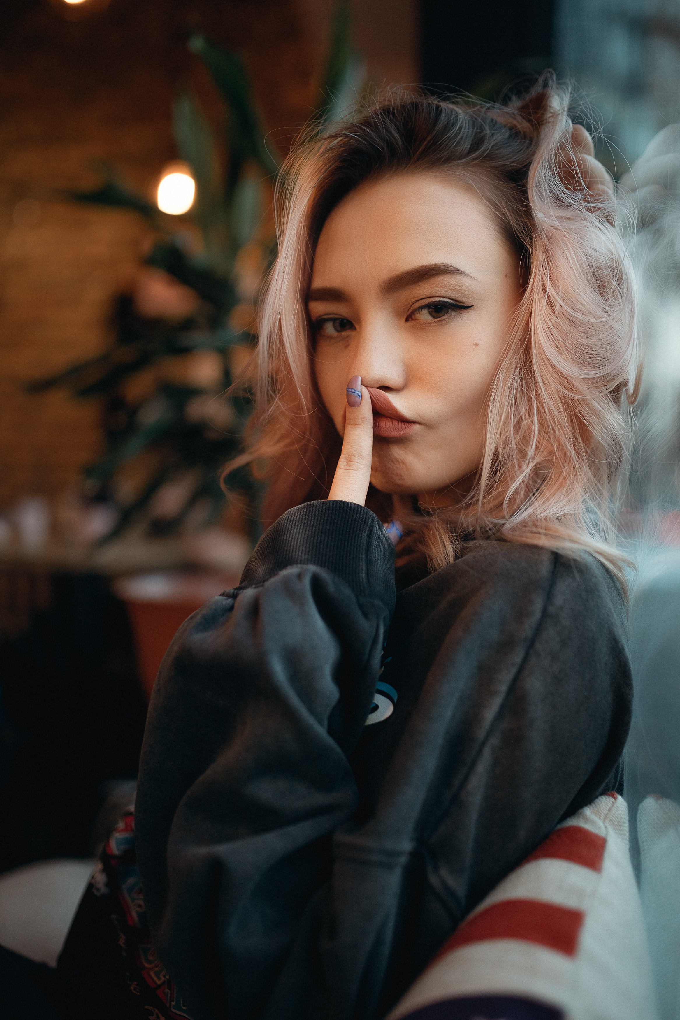 За окном. Яна