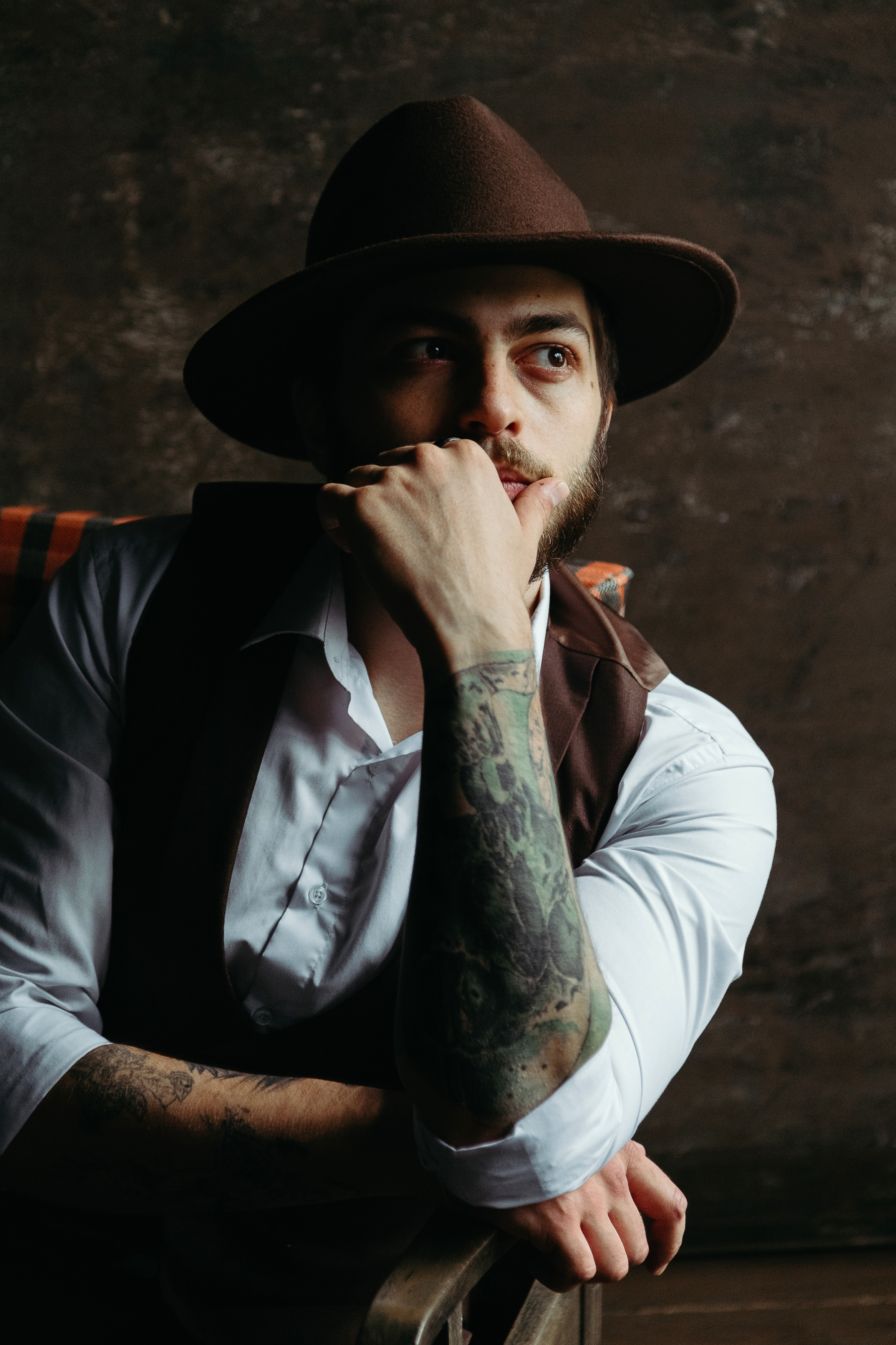 2021. Студийная съемка с Димой, а он на стиле…