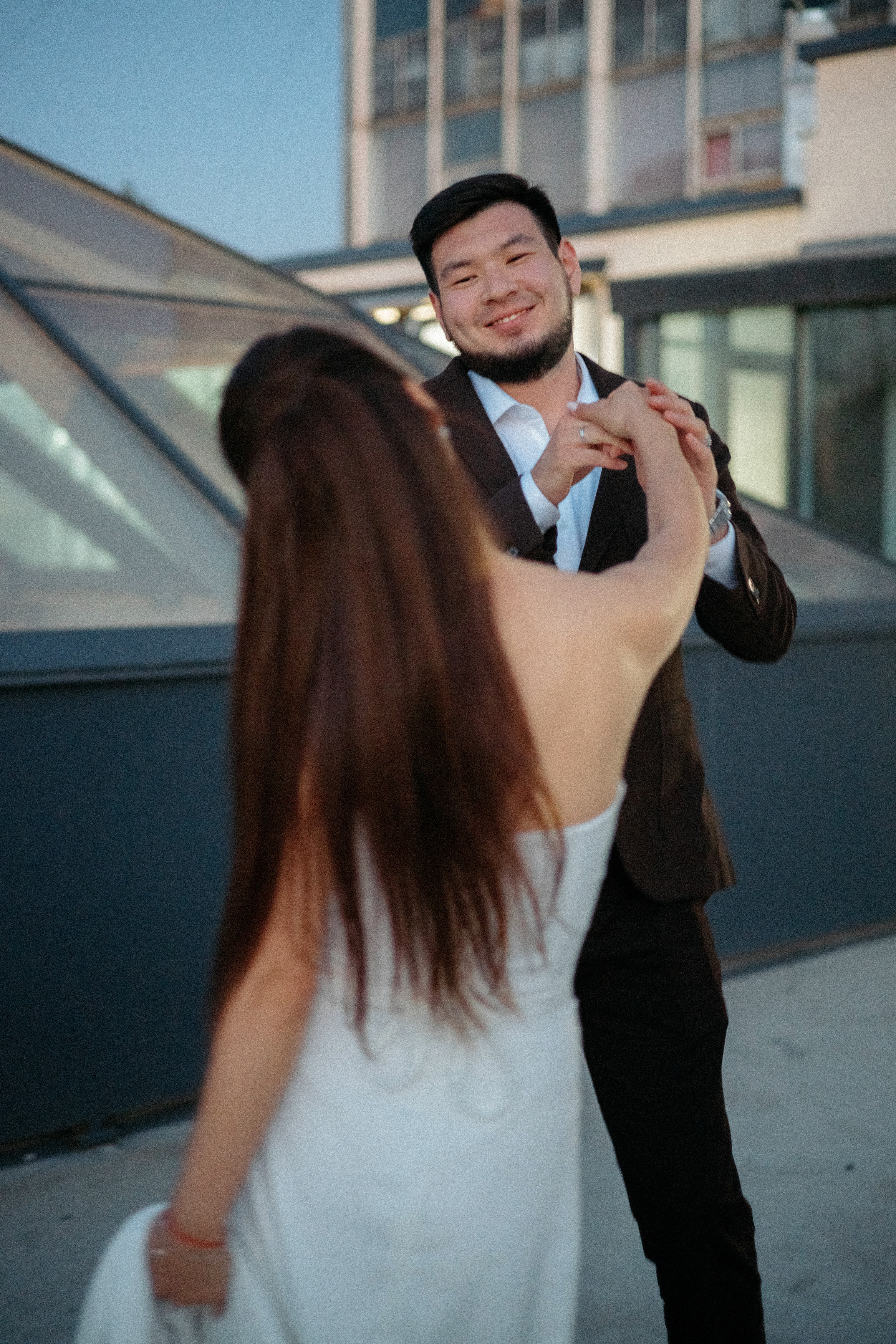 Побег на крышу. Досхан и Жанна