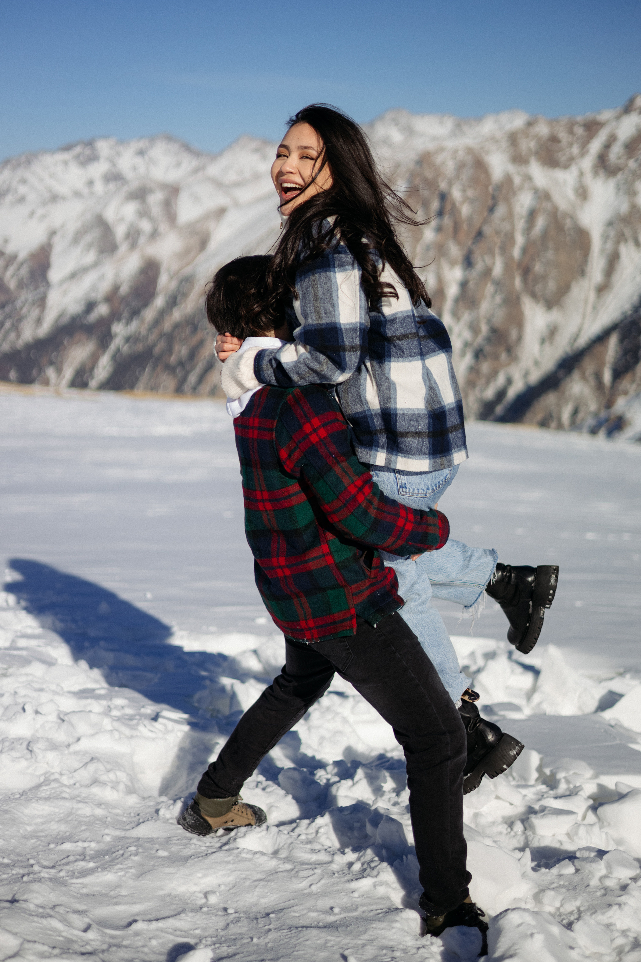 3200. Батырхан и Асель