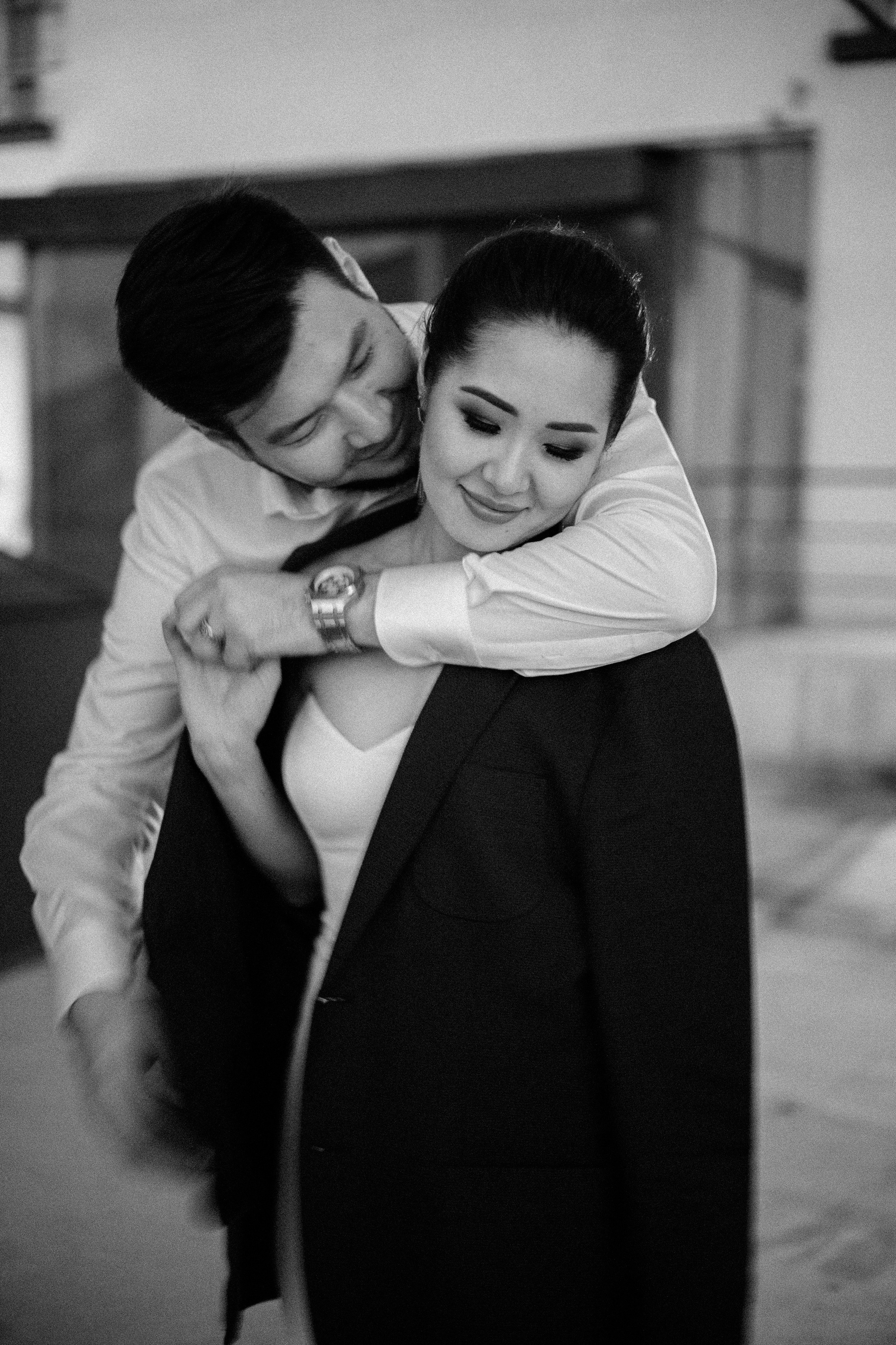 Побег на крышу. Досхан и Жанна