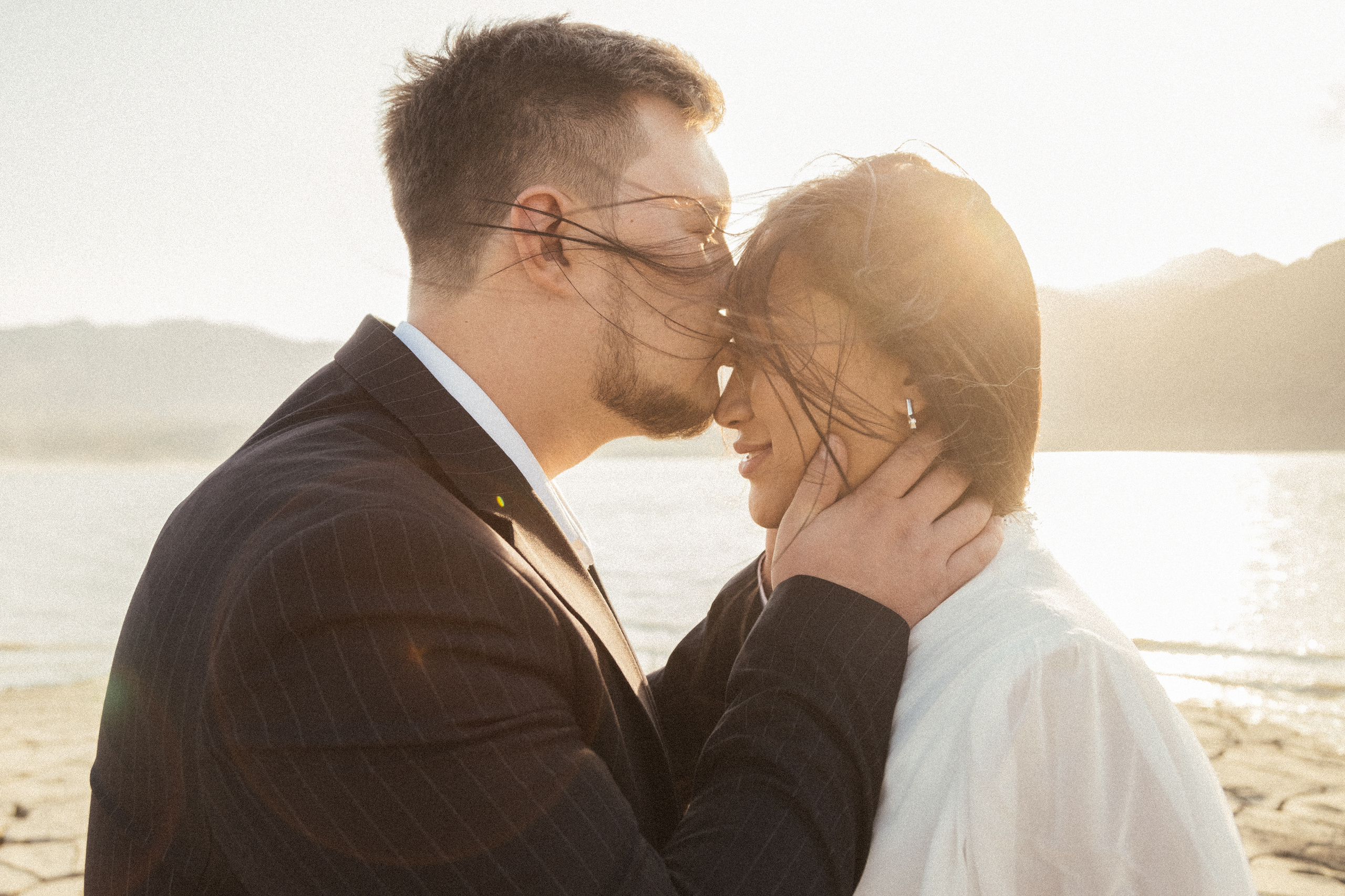 Сухие земли. Диас и Камила