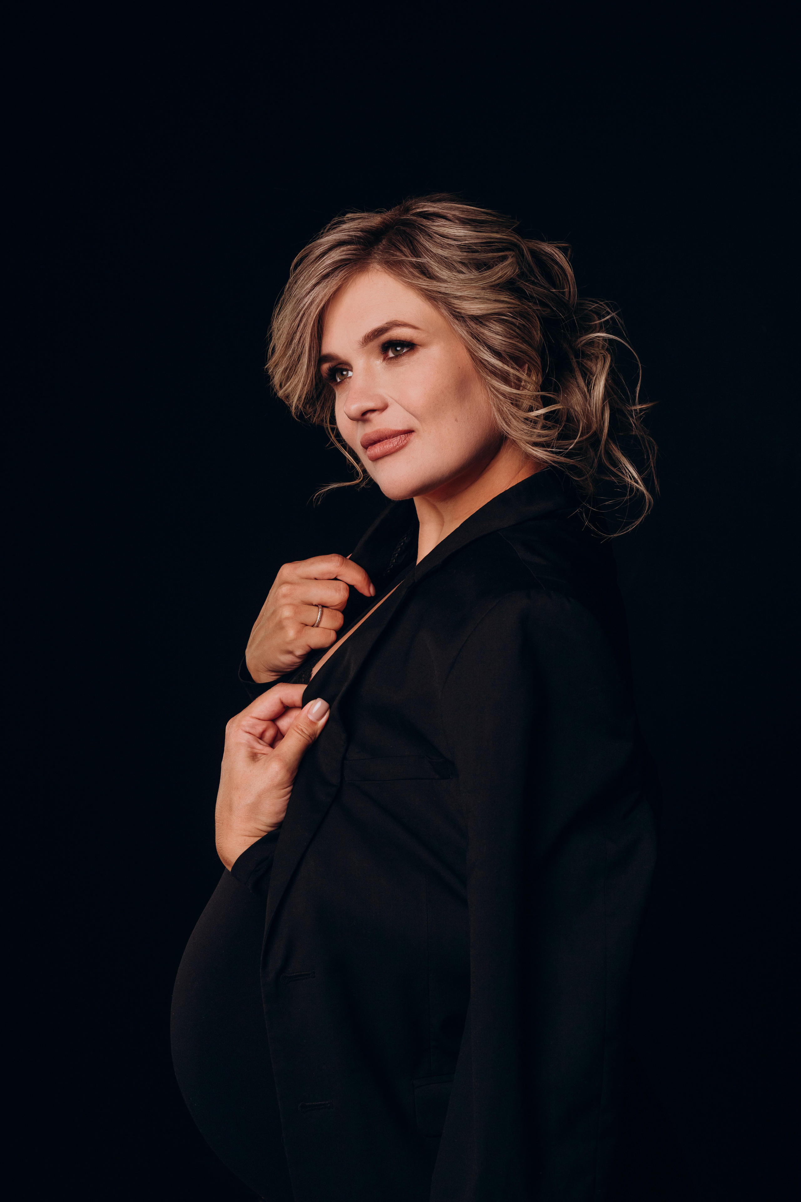 Студийная съемка беременности. Фотограф Новокубанск Армавир Федосеева Алина