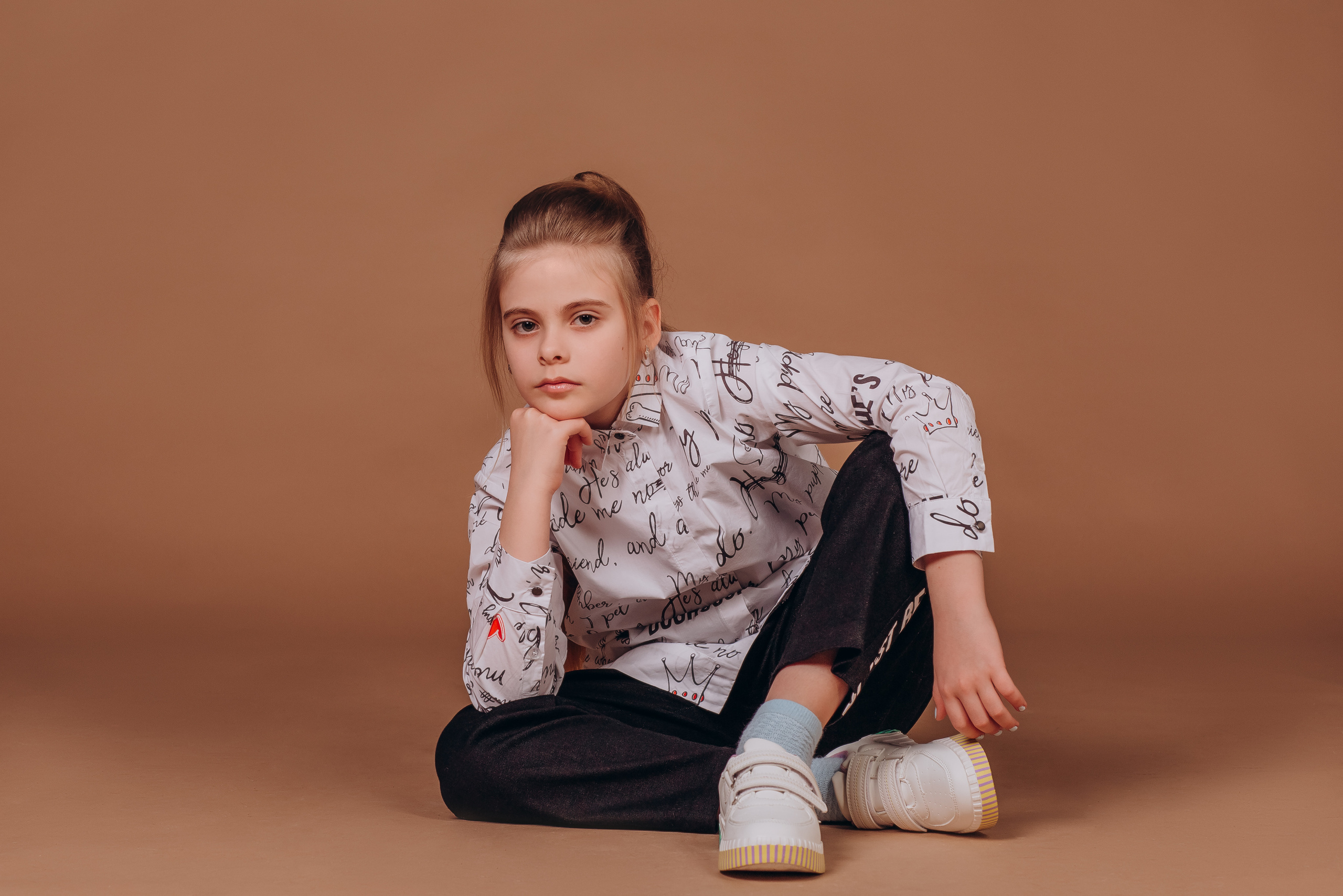 Студийная съемка для мамы и дочери. Фотограф Новокубанск Армавир Федосеева Алина