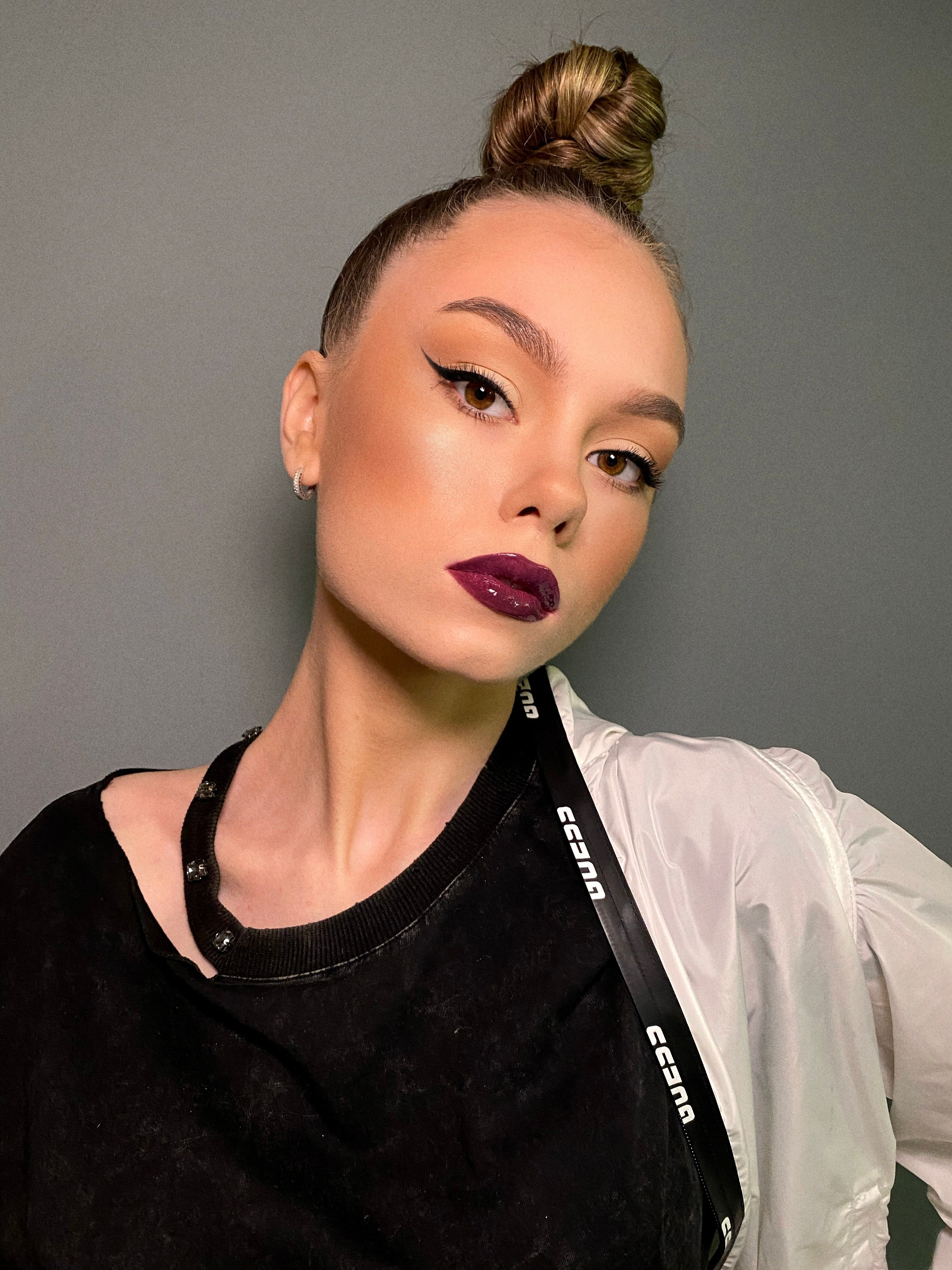 Образы. Студия визажистов, стилистов по прическам, бровистов и мастеров по ресницам