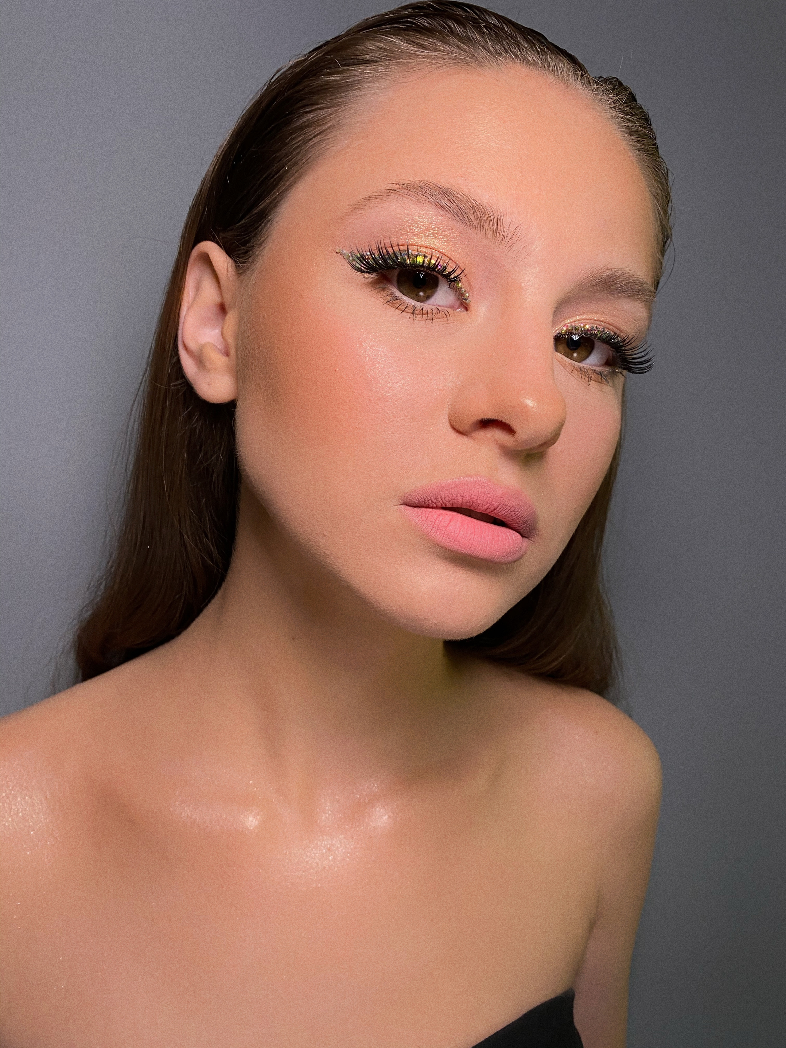 Образы. Студия визажистов, стилистов по прическам, бровистов и мастеров по ресницам