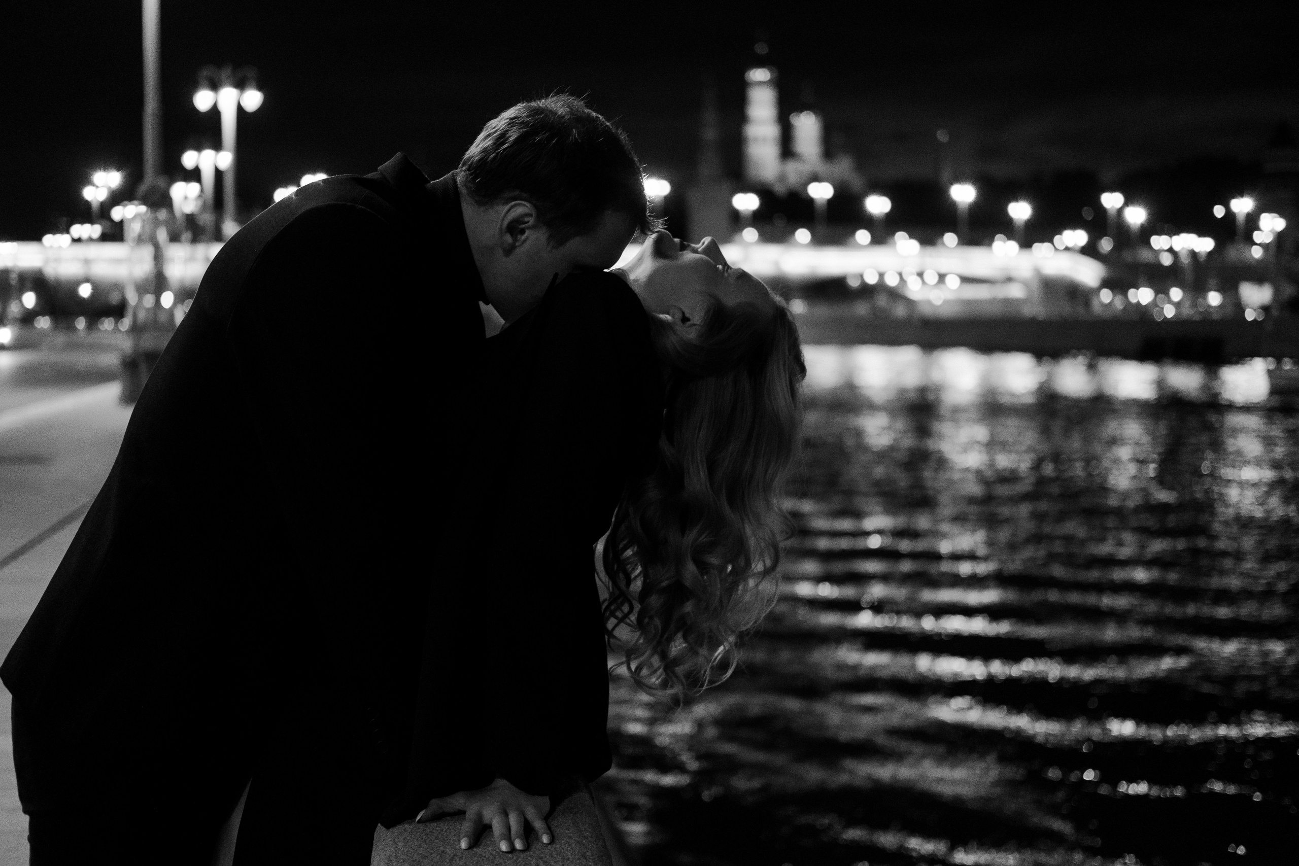 По ночному городу. Свадебный фотограф Александра Тюлякова