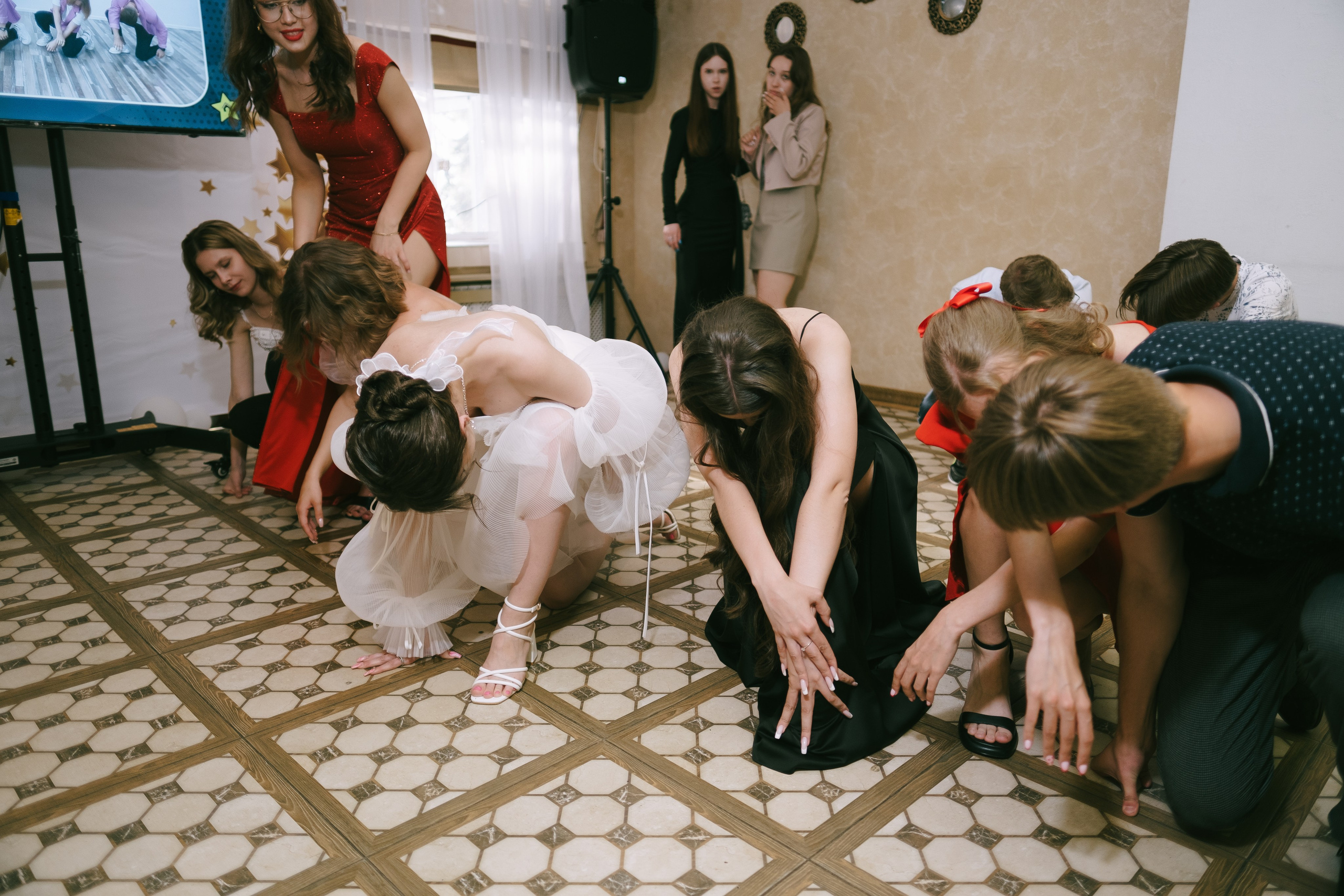 Выпускной школа 33. Свадебный и репортажной фотограф Денис Ожигин в Краснодаре и Краснодарском крае