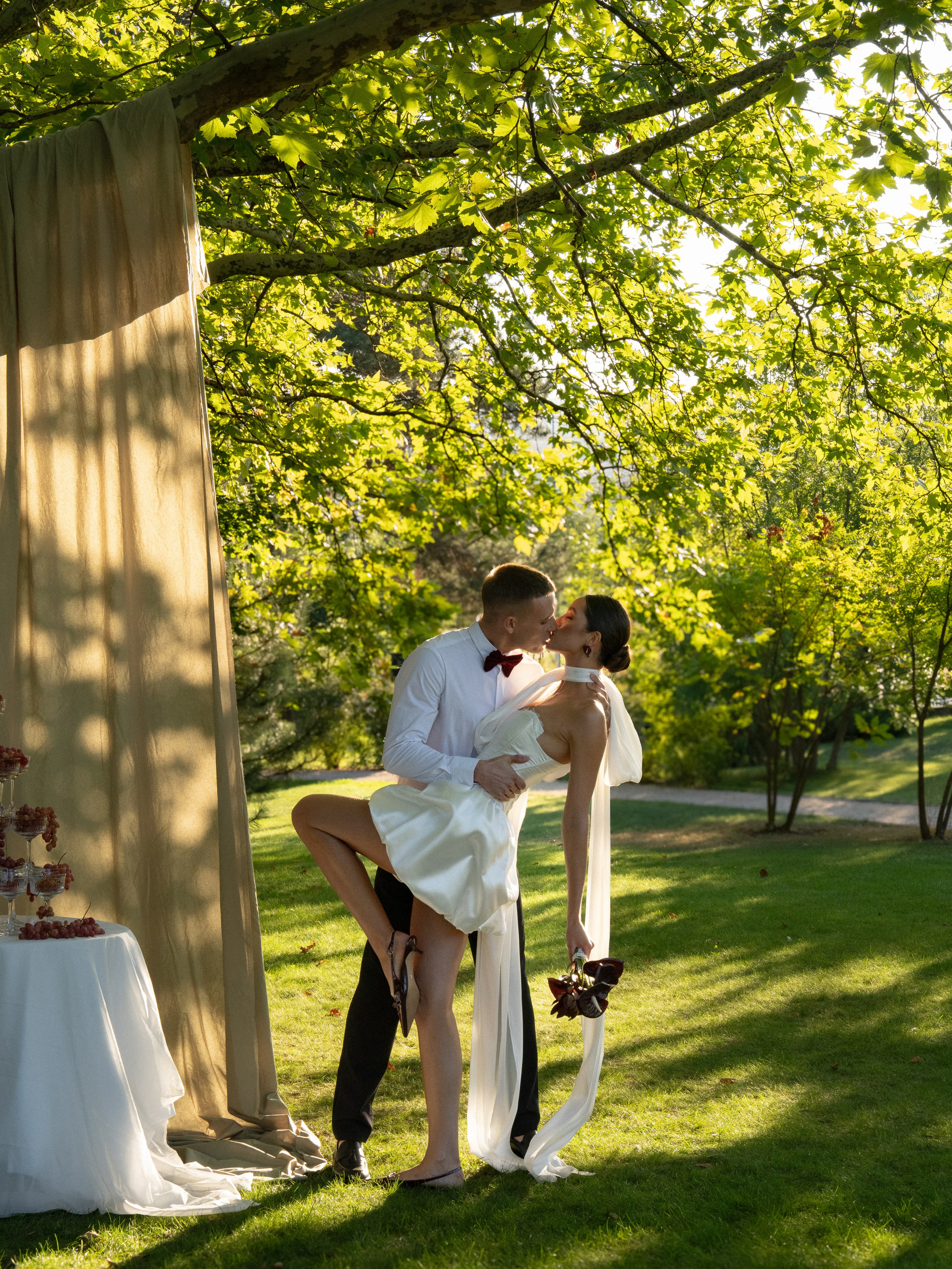 Свадебная прогулка. Свадебный фотограф Виктория Роса