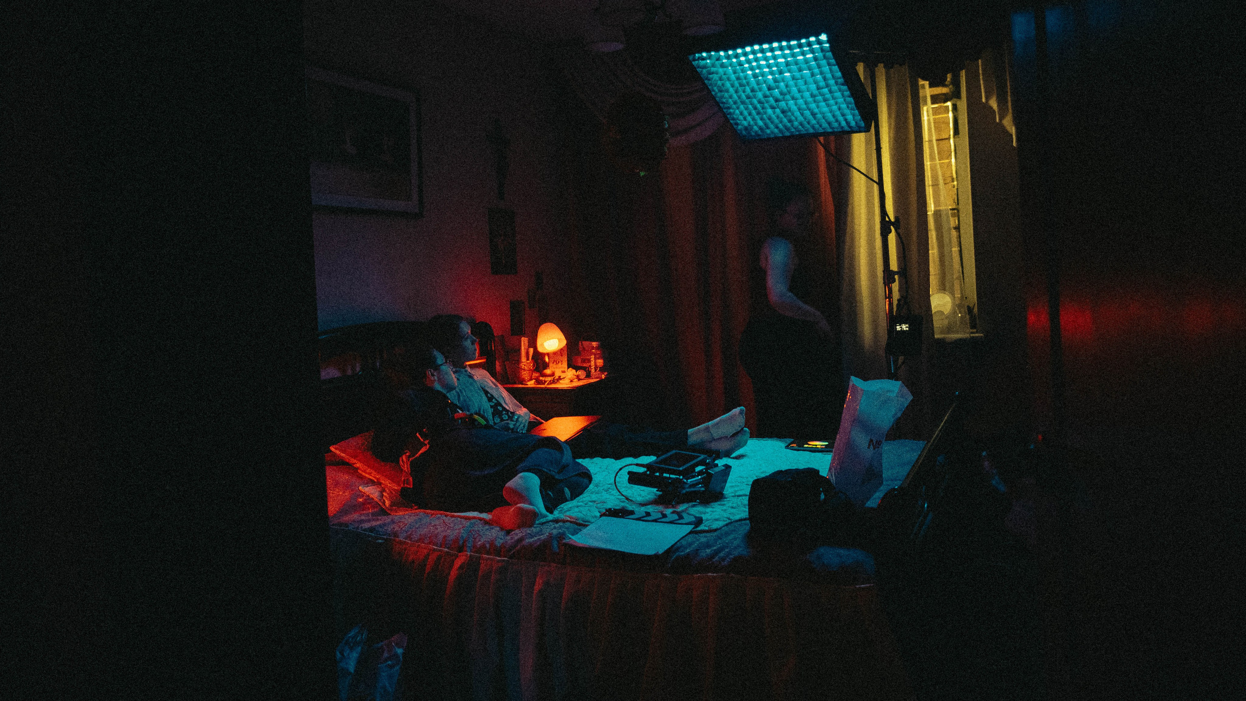 Backstage. Fotografo a Mosca con un’atmosfera notturna di foto