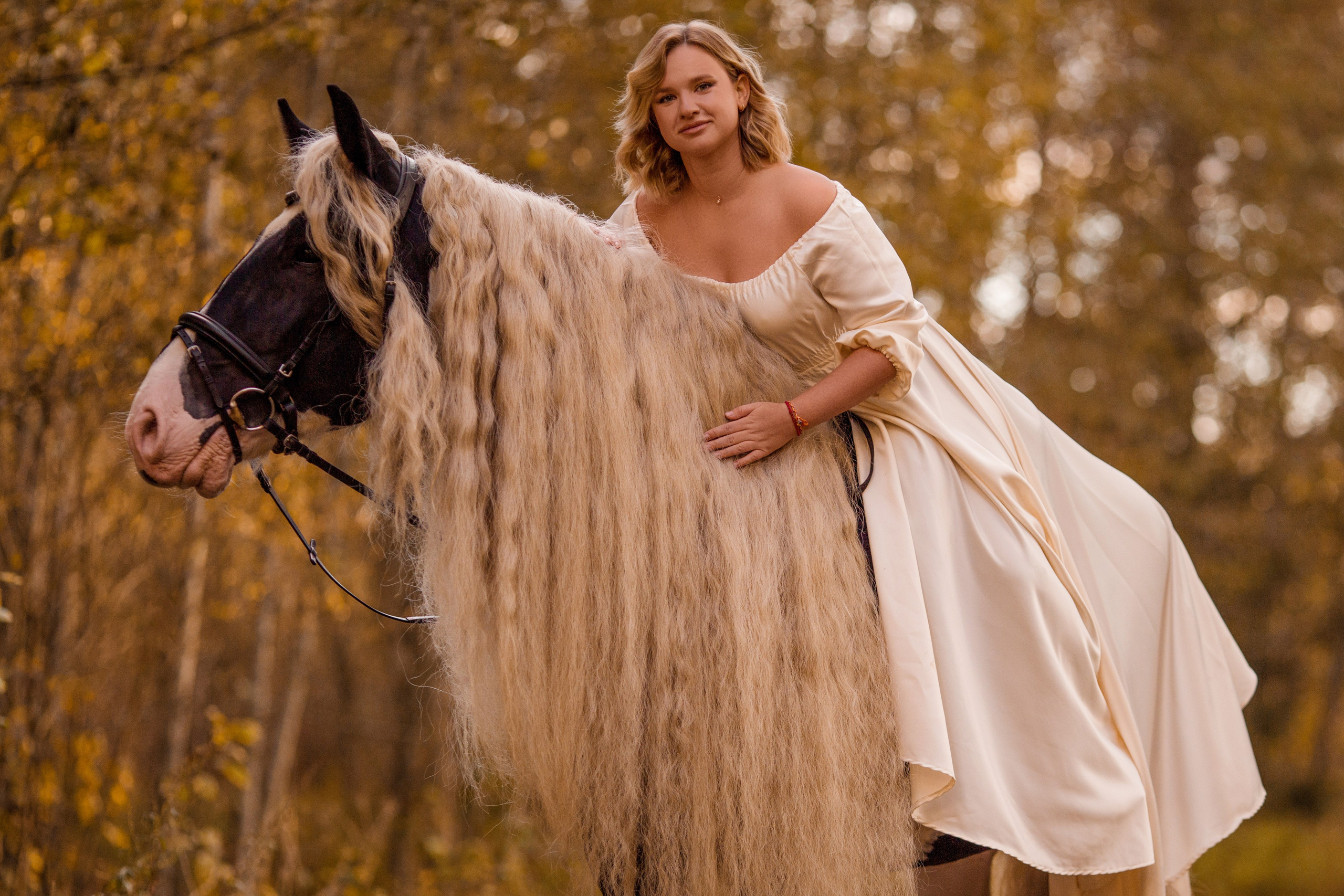 Осенняя фотосессия с лошадью