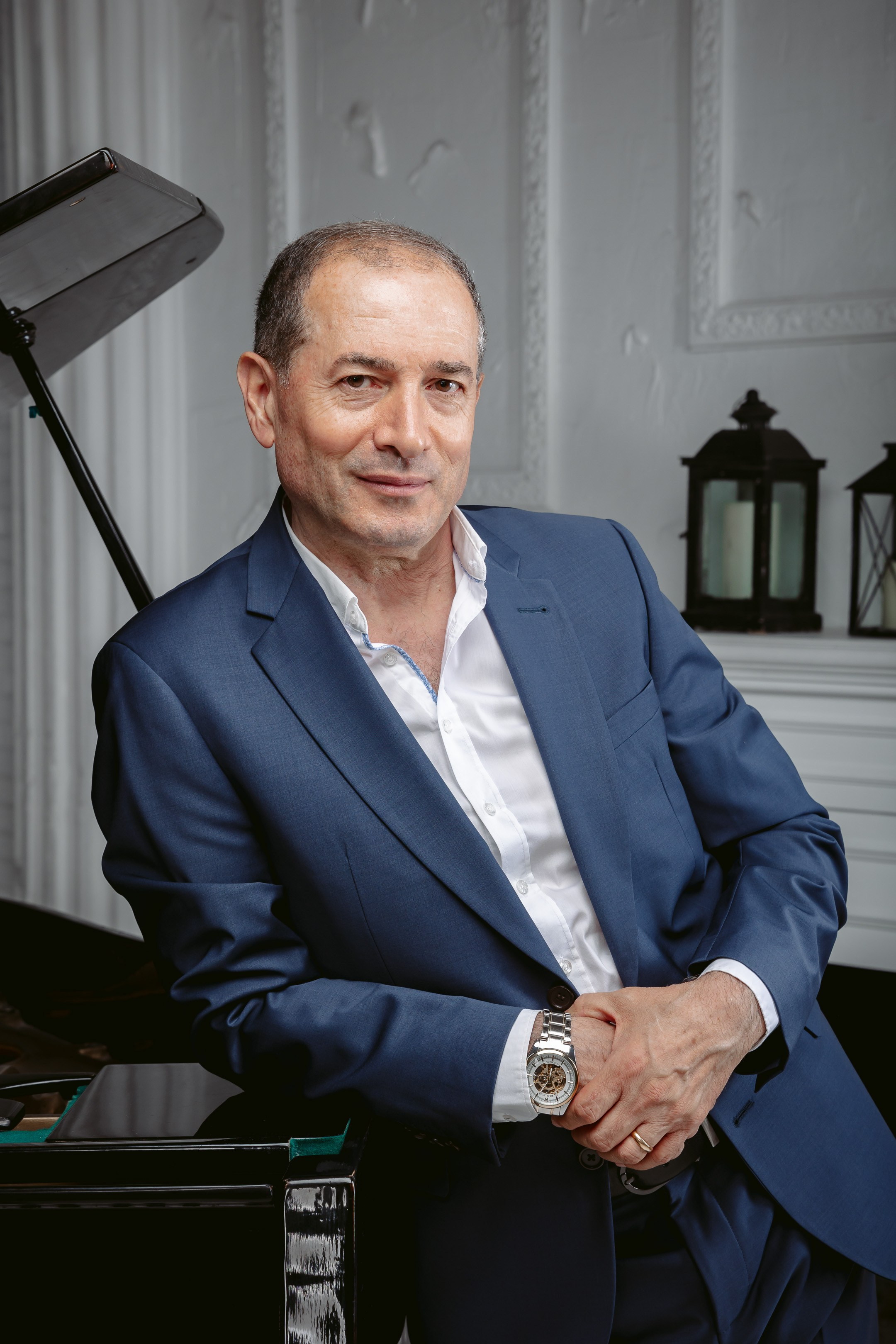 Композитор. Свадебный Фотограф в Москве Гор Магтагян