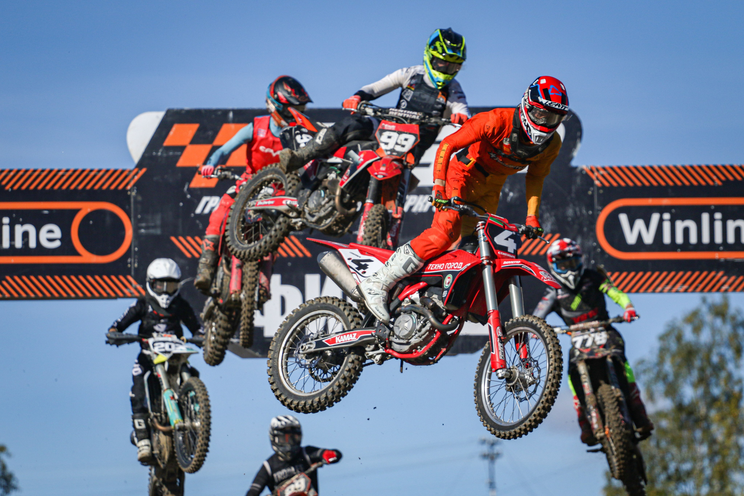 Суперкросс. Спортивный фотограф в Сочи Красной поляне Сергей Канада