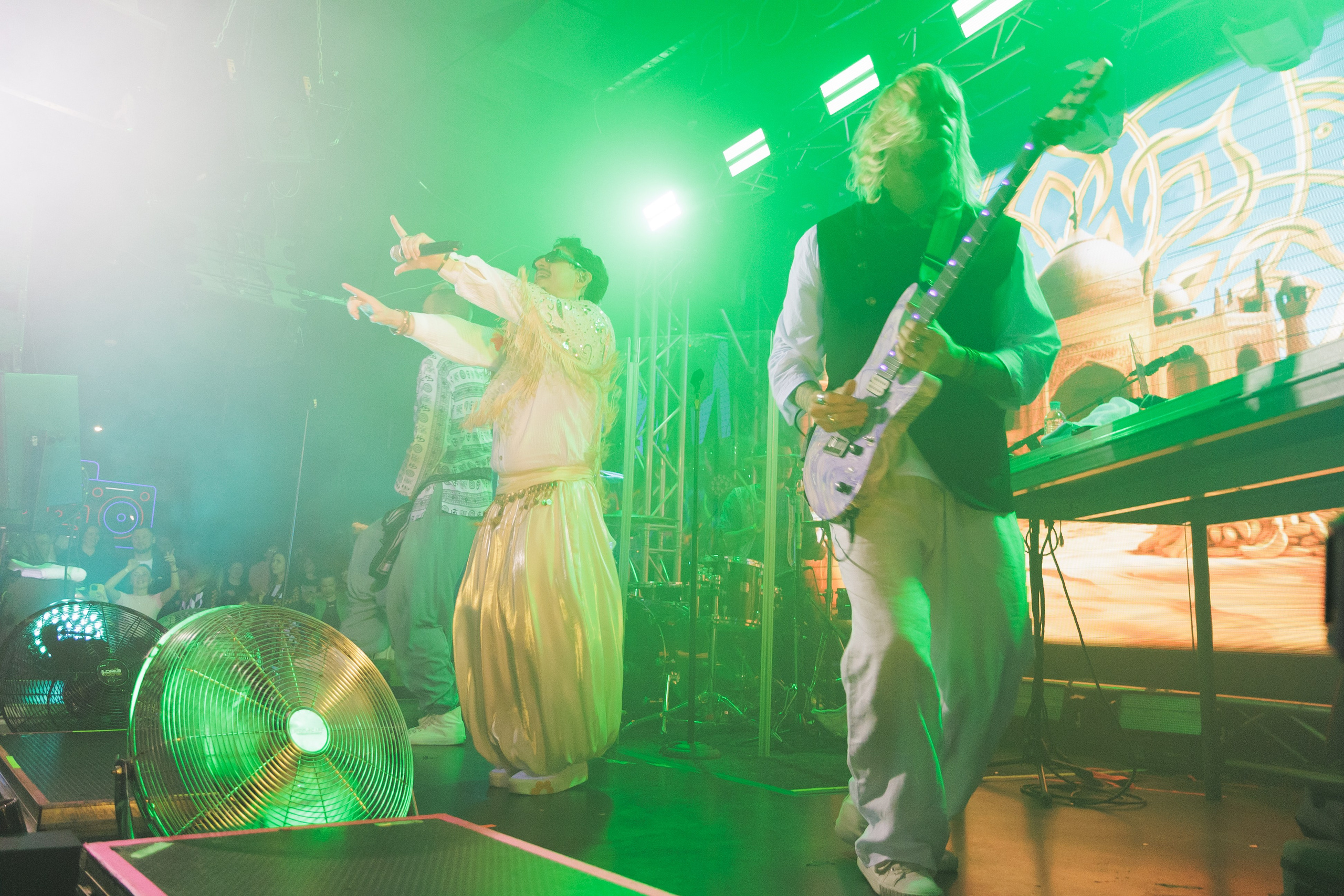 SQWOZ BAB. Ярославль. 2026. Фотограф Ярославль | Репортаж | Александр Мелюшин