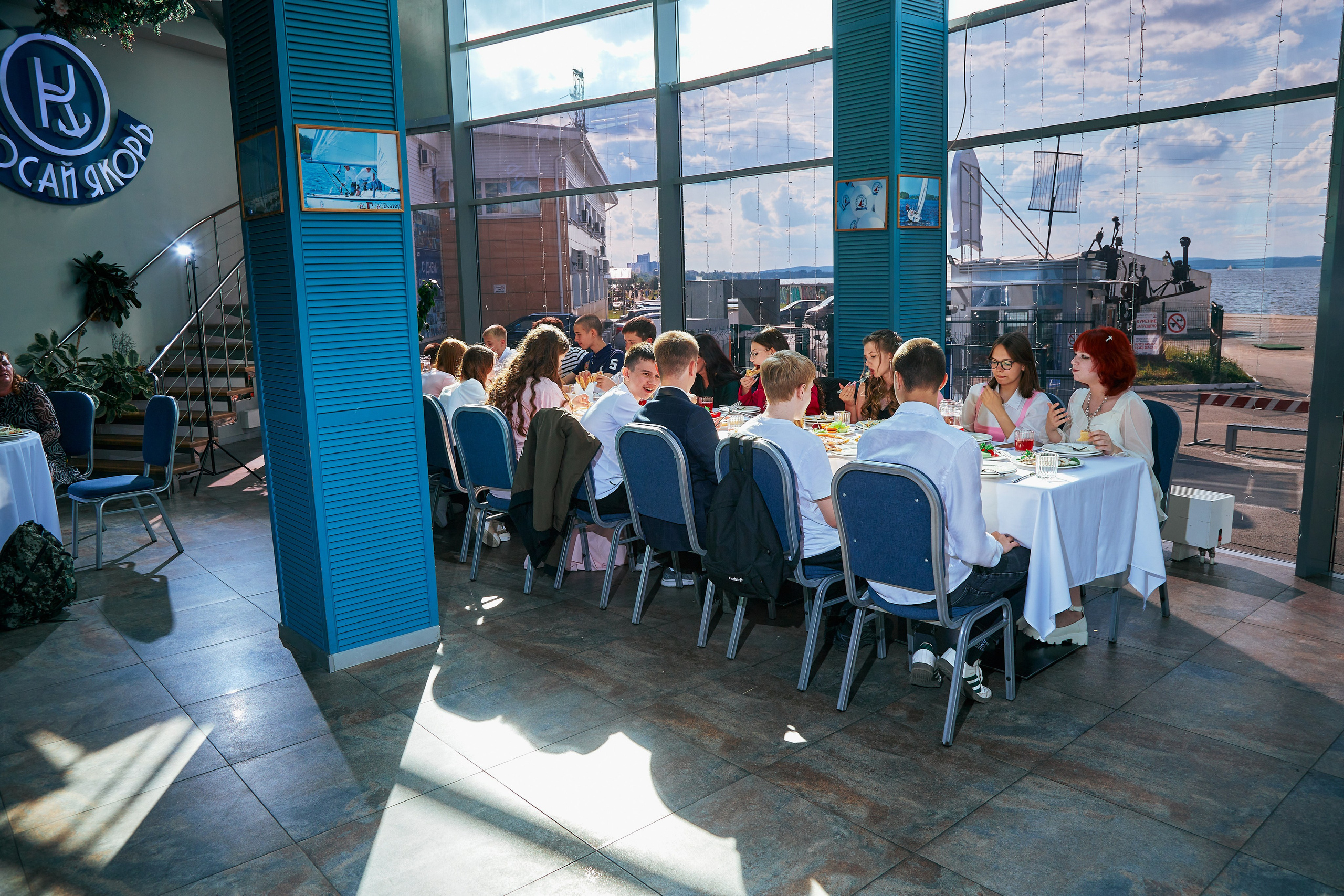 Выпускные 9-й и 11-й класс. Фотограф в Екатеринбурге Булат Хамитов