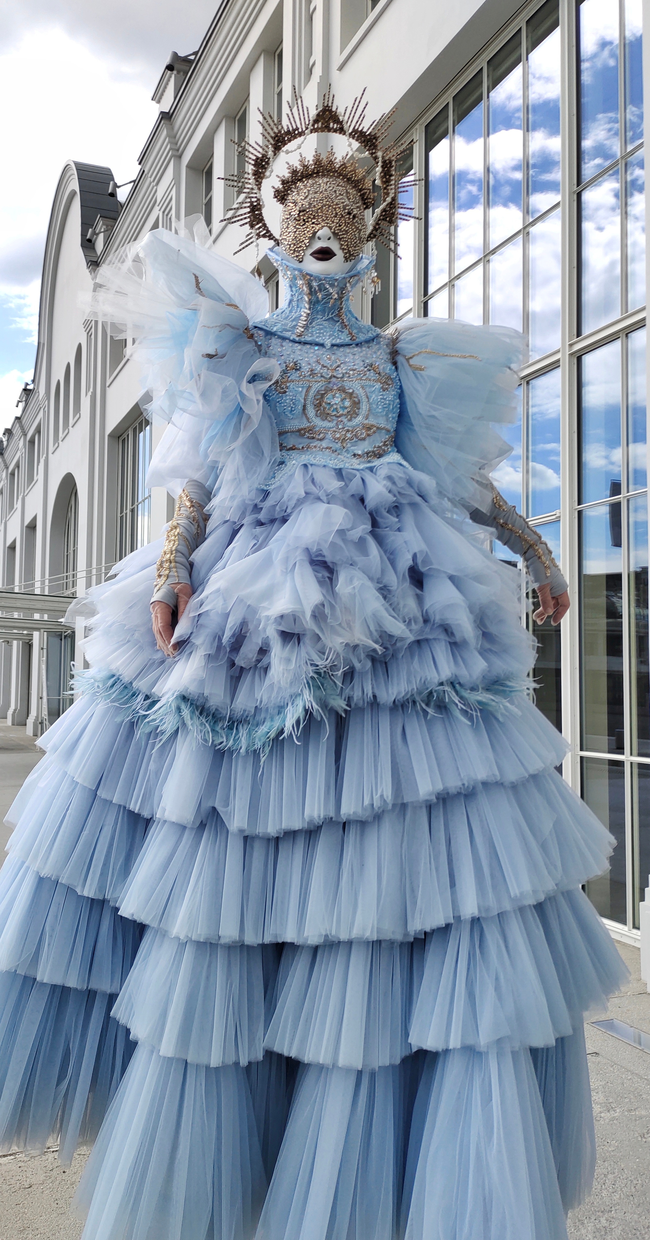 Персонаж Ангел. Мимы и Ходулисты на встречу гостей. Москва