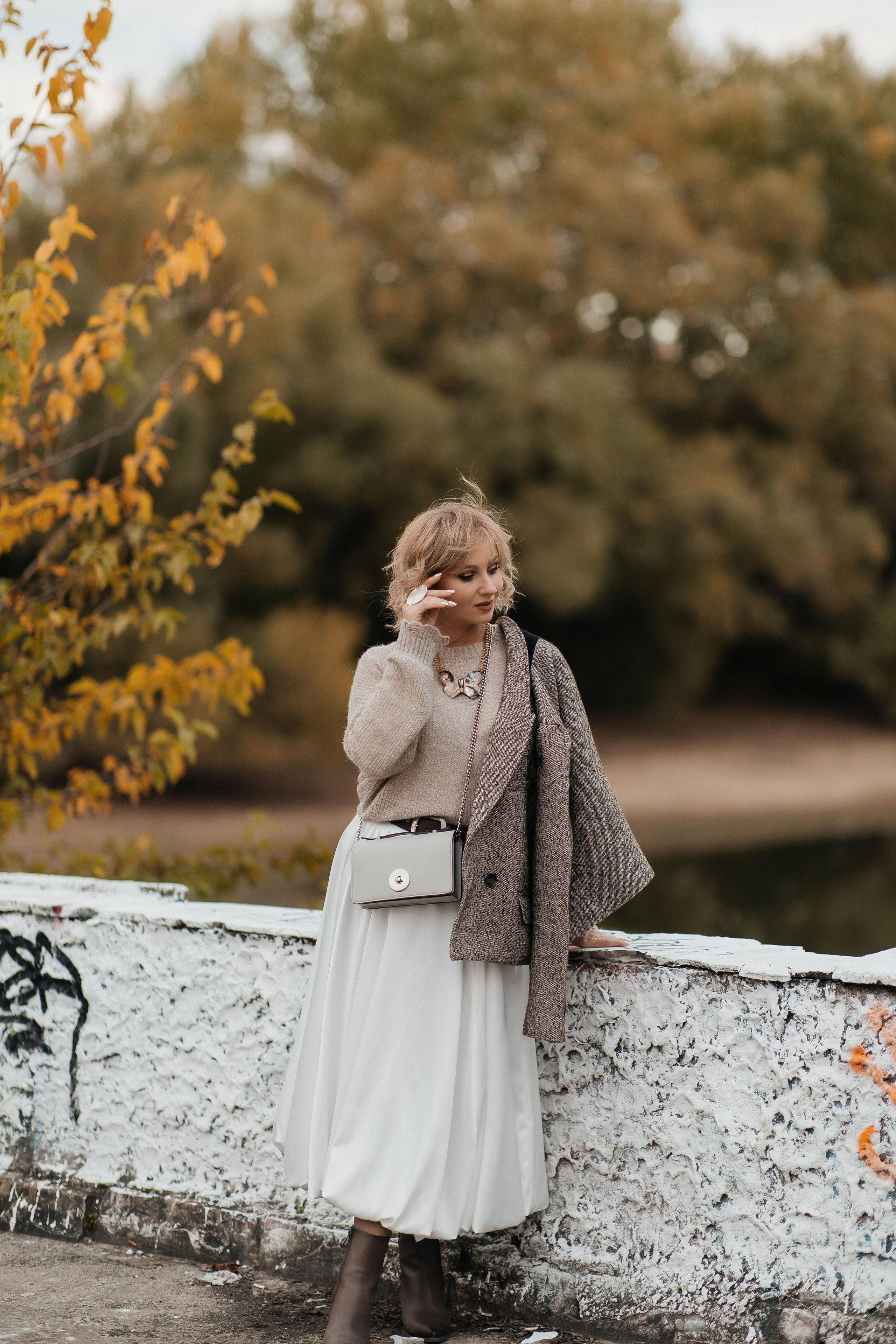 Маша и осень