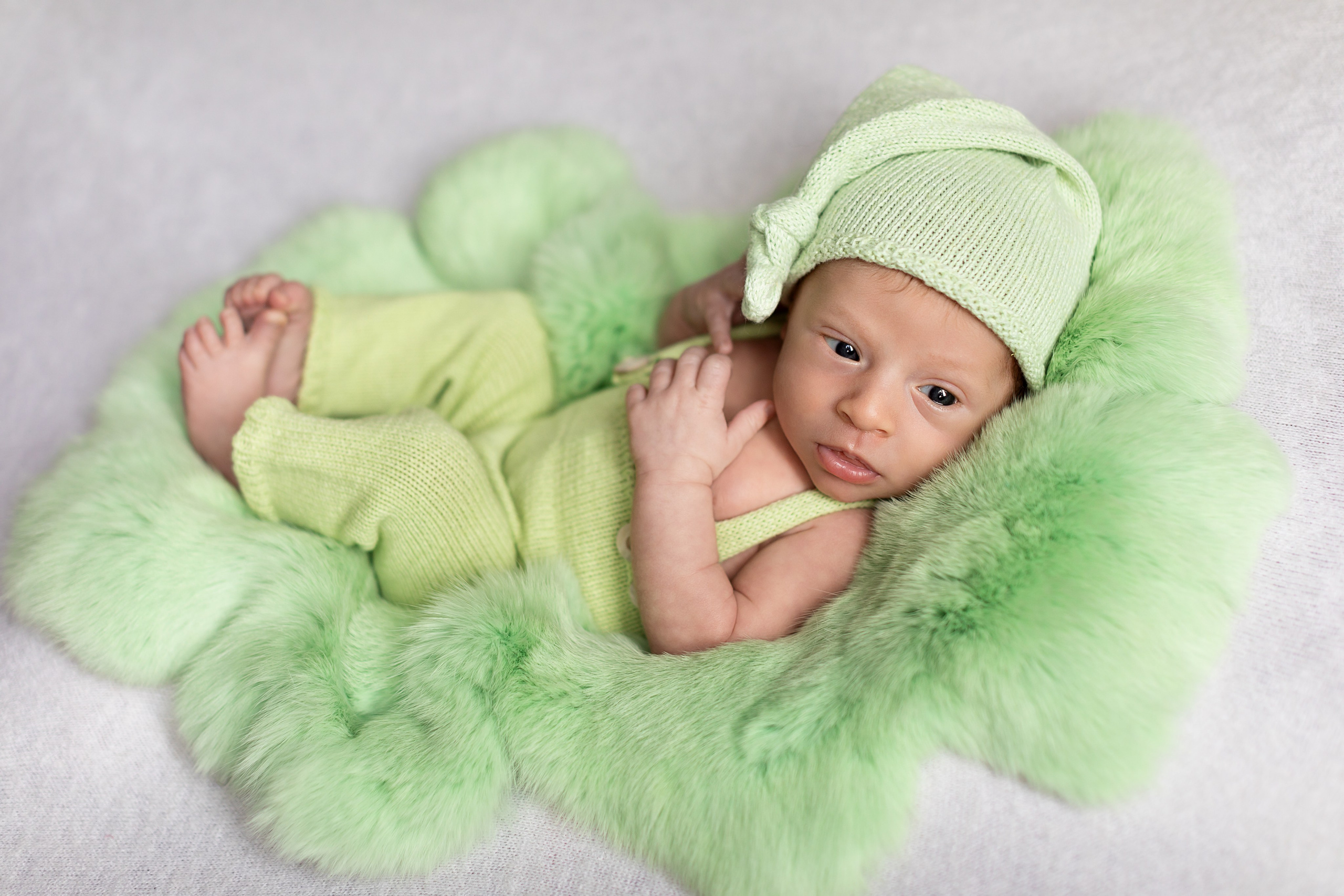 PH @bestmoments_newborn. Retoucher Aleksmokh