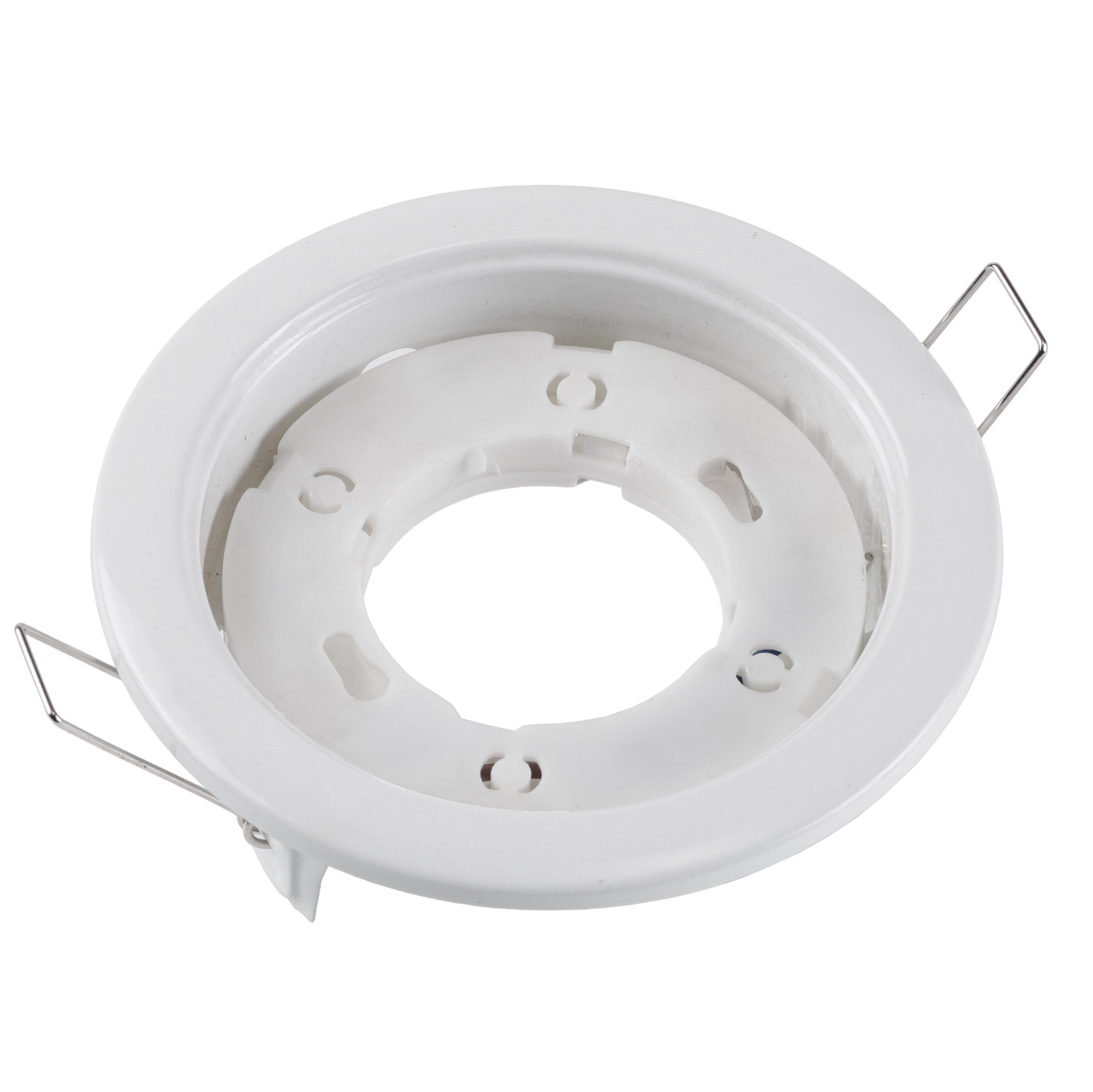 На белом для маркетплейсов и каталогов. Предметный фотограф Александр Трузян