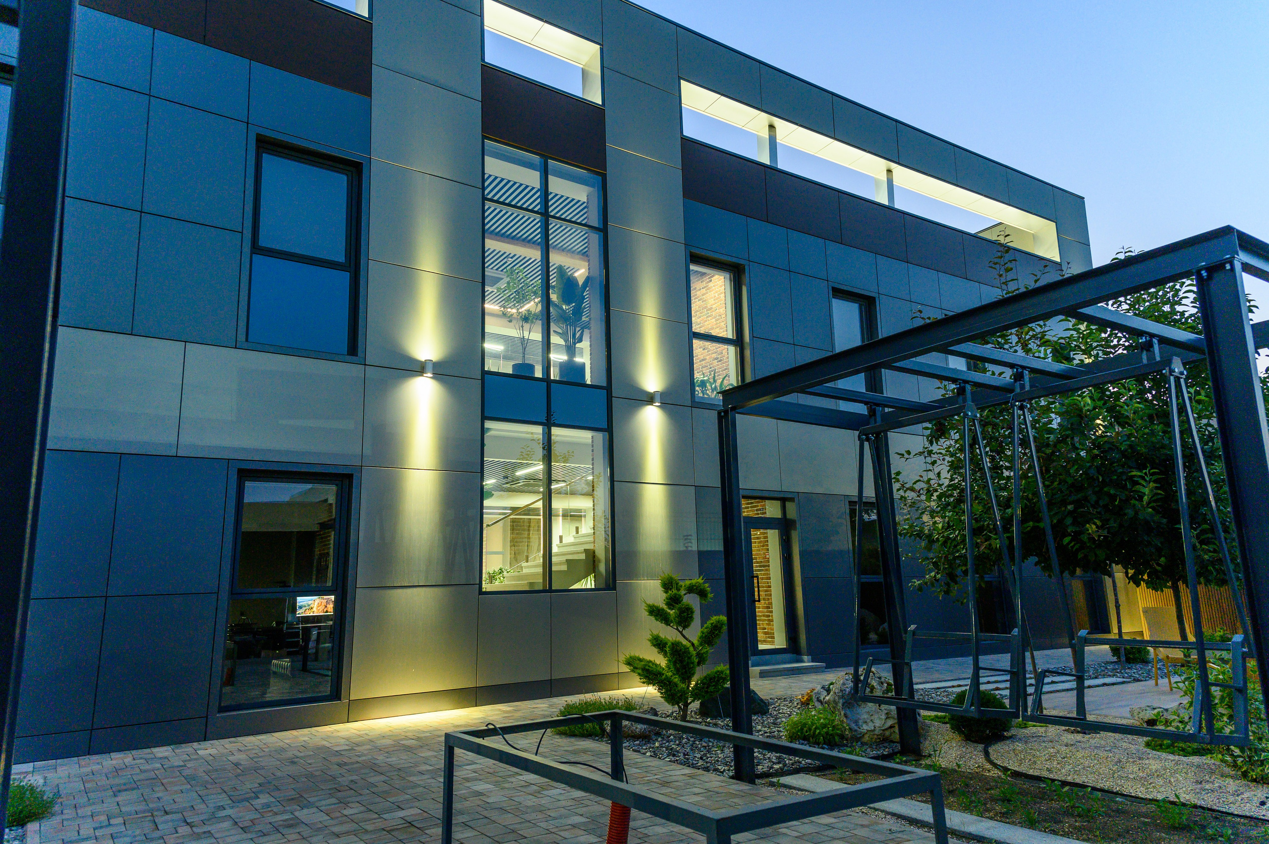 Архитектурная подсветка фасадов зданий. Вячеслав Скрипник Фотограф Краснодар