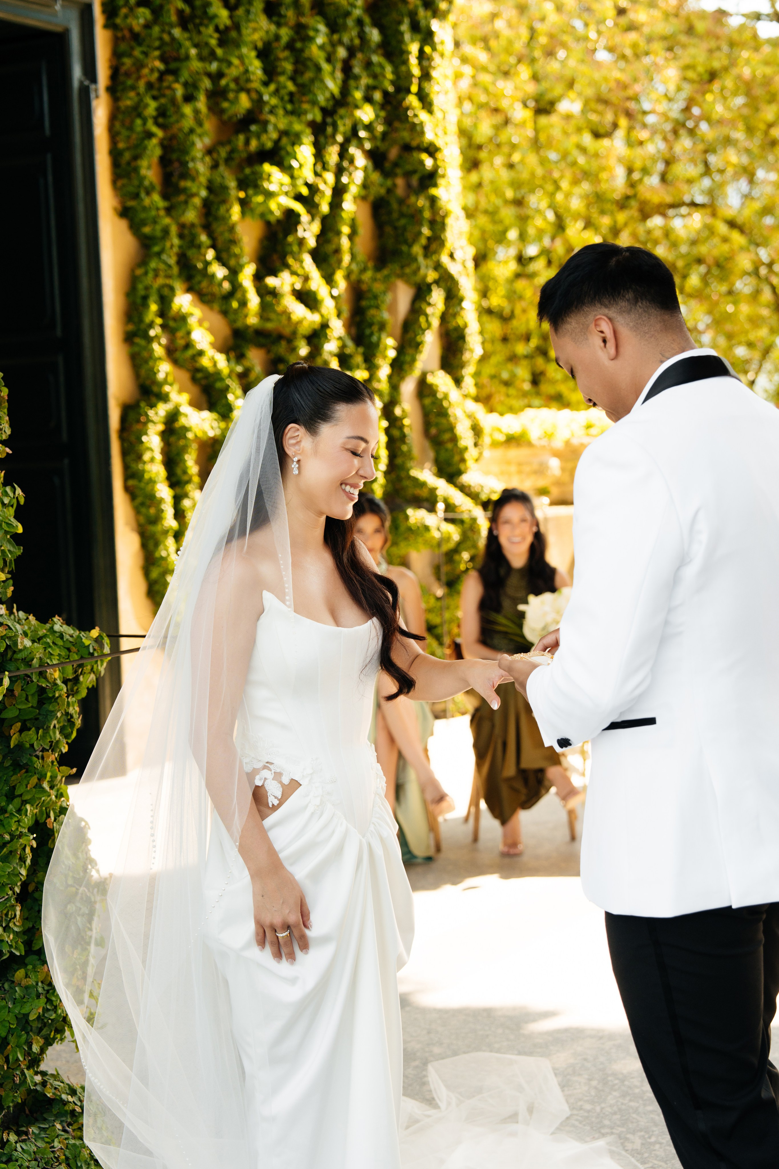 Lake Como Wedding Day. Valeria Coconova Photographer Italy Como Milan