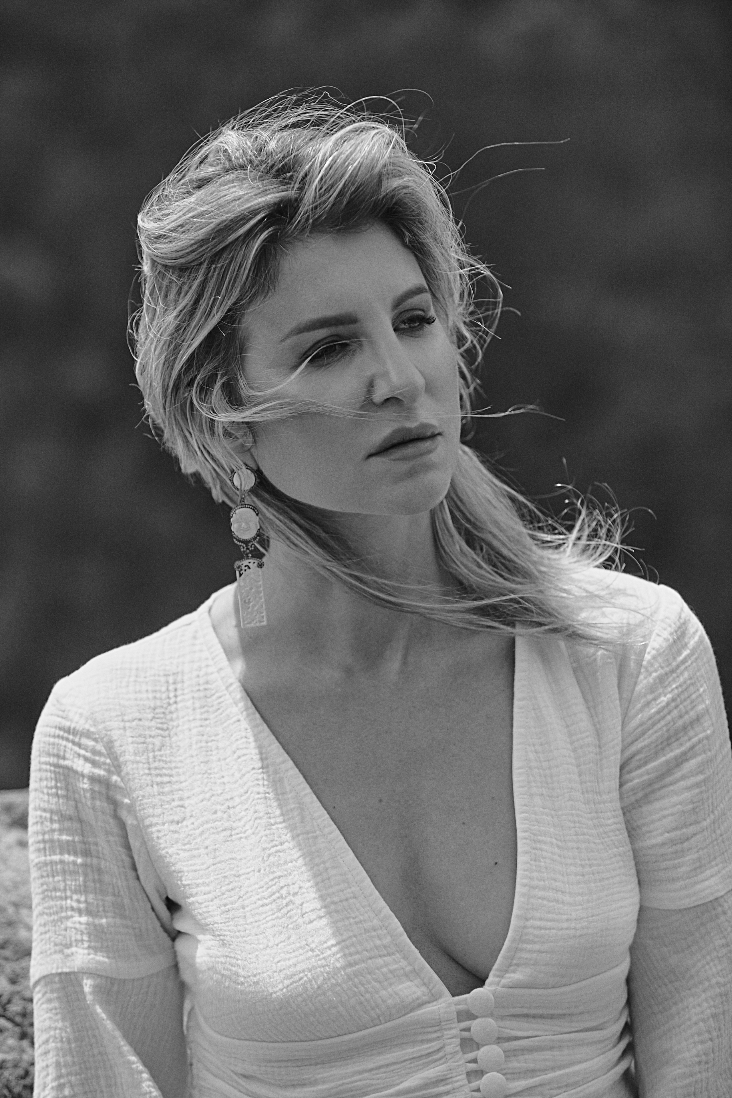 Фотосессия у водопада в Кабардино-Балкарии. Фотограф Продюсер в горах КБР / Москва  Нальчик Горы