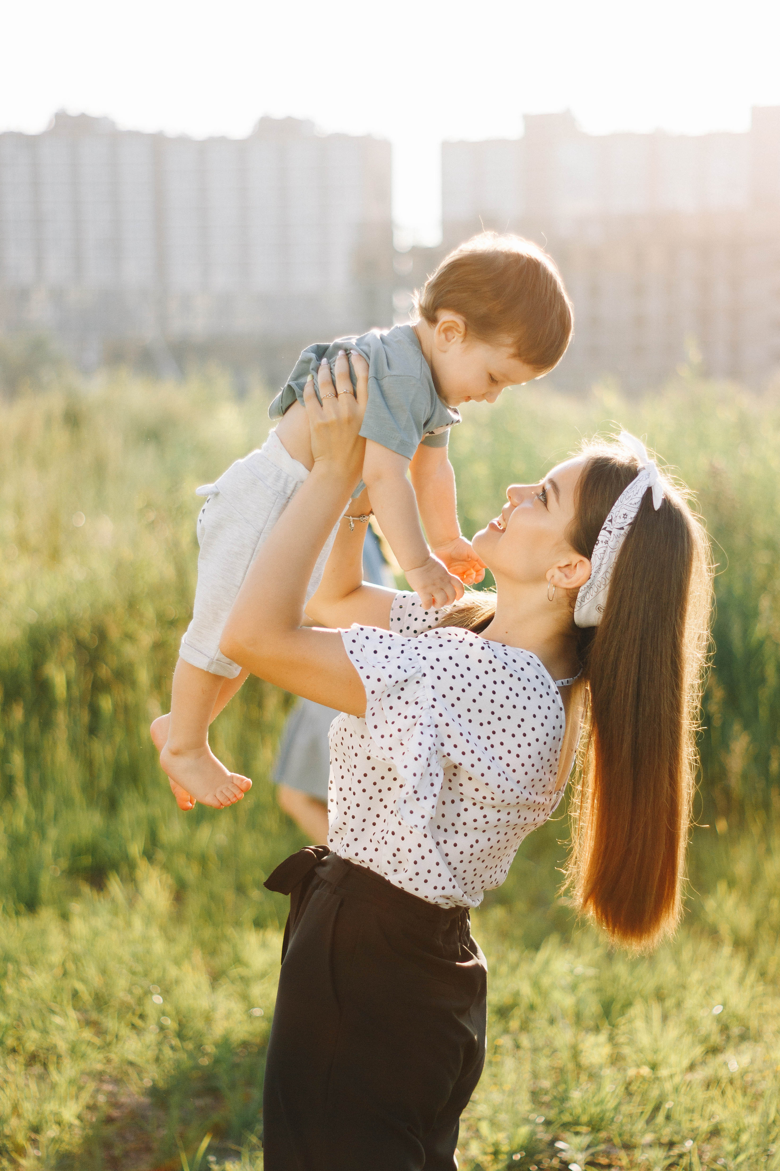 Фотосессия ребенка мама и малыш. Фотограф в Иркутске Тома Кабанова