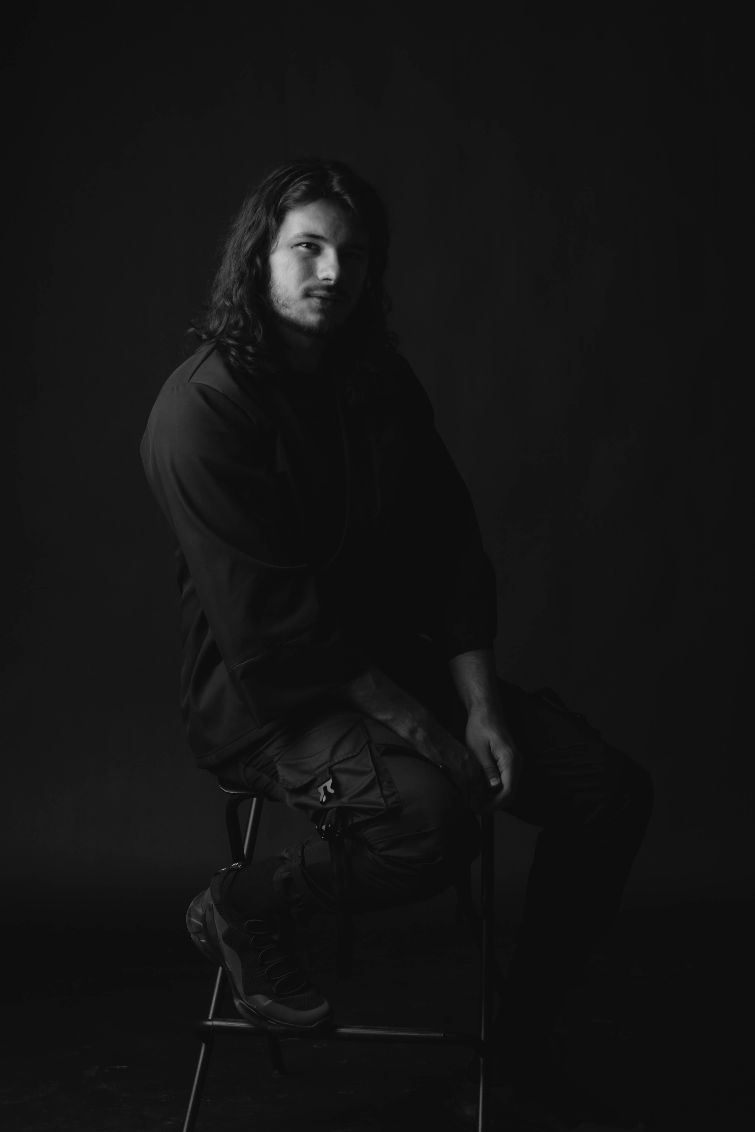 Фотосессия мужской портрет в Иркустке. Фотограф в Иркутске Тома Кабанова