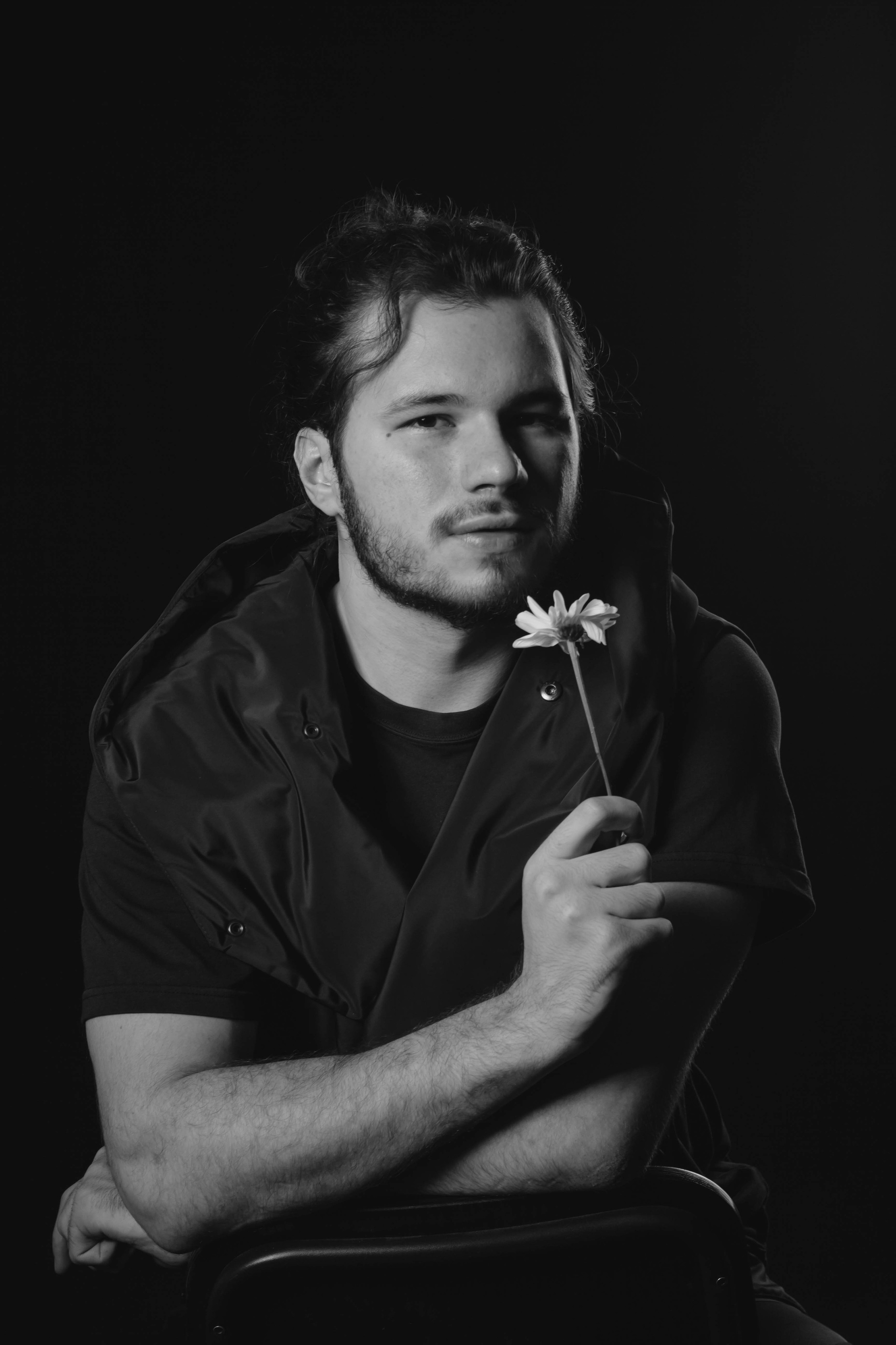 Фотосессия мужской портрет в Иркустке. Фотограф в Иркутске Тома Кабанова