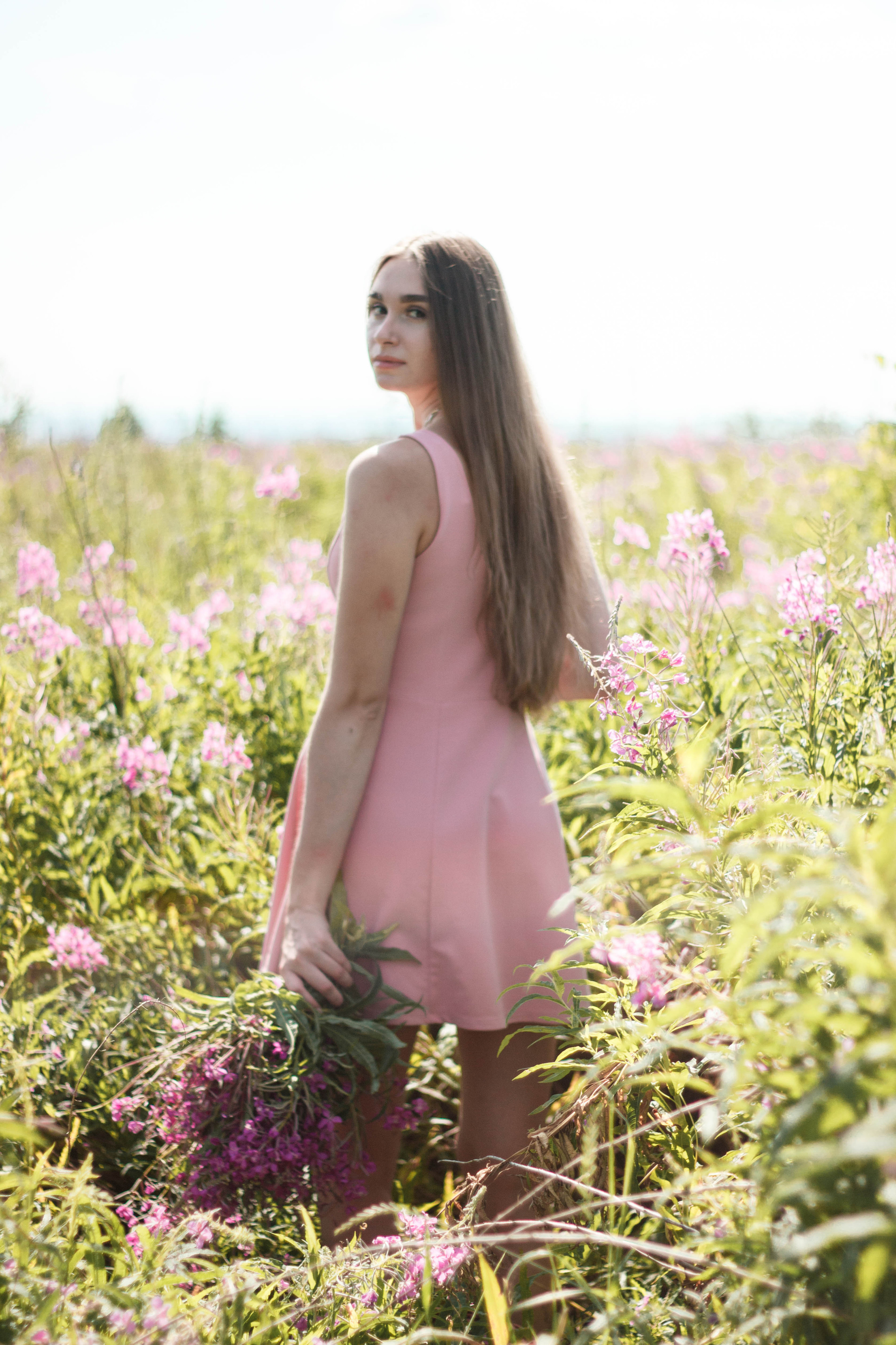 Фотосессия в Иркутске с Иван-чаем. Фотограф в Иркутске Тома Кабанова