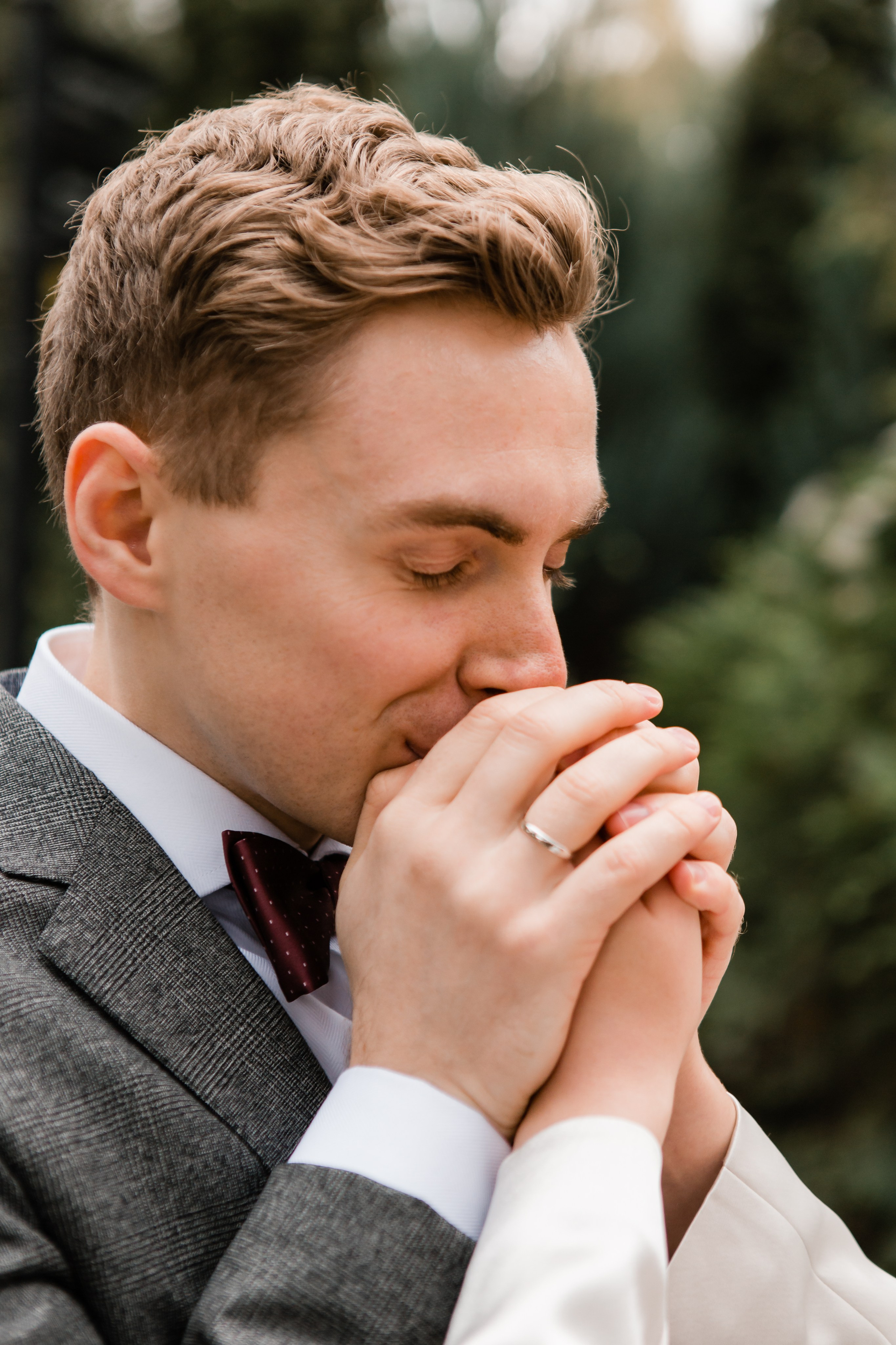 Александр и Ольга. Видеосъемка и фотосъемка свадеб. Фотограф и оператор на свадьбу. Видеосъемка подкастов, собственная видео-фотостудии. Предметная фотосъемка