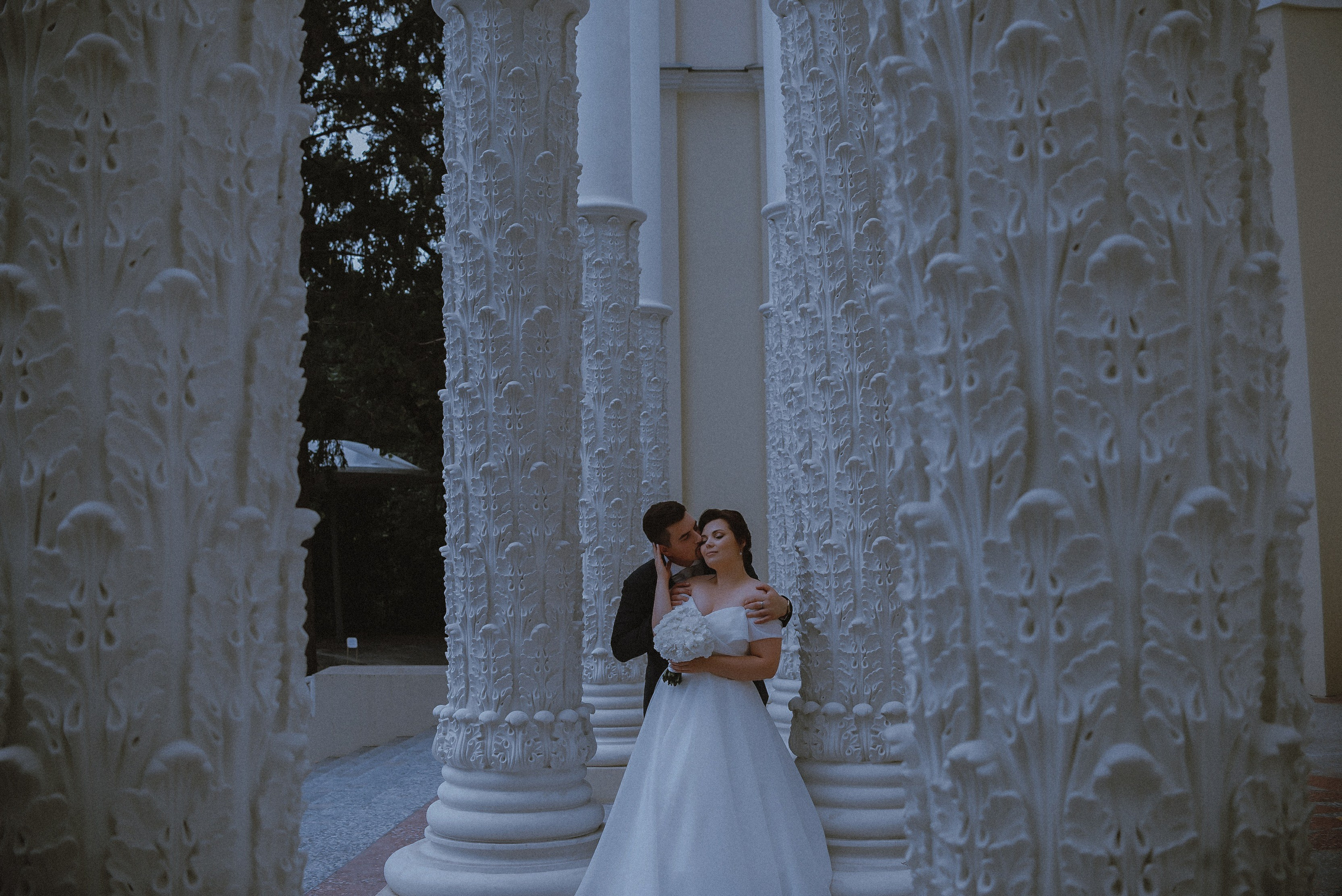 Love.com: Главная страница нашего счастья. Свадебный и семейный фотограф в Москве Сажина Кристина КиМ. Свадебный оператор в Москве Сажин Максим