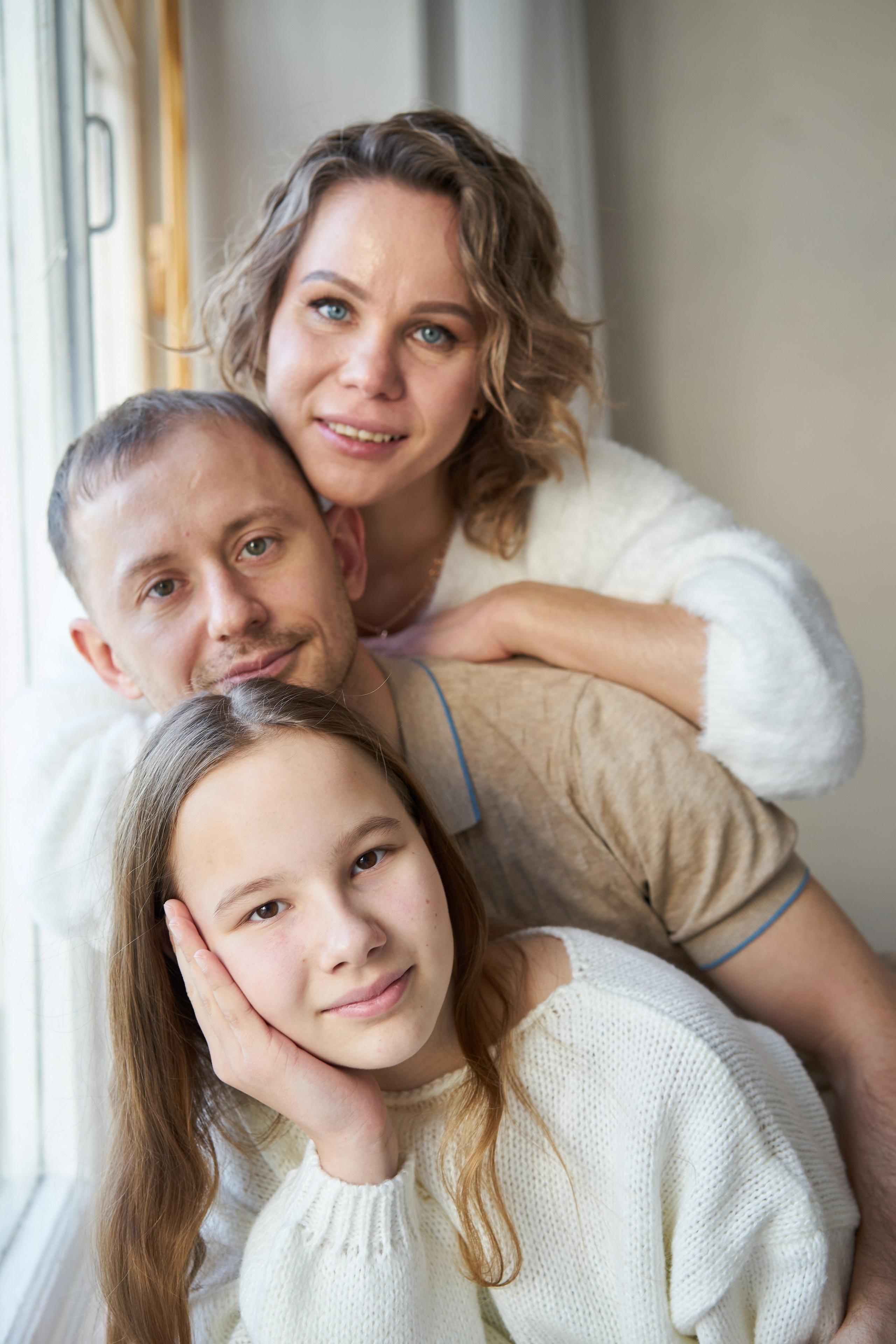 Семейная фотосессия в студии. Фотограф Екатеринбург Кокшарова Александра