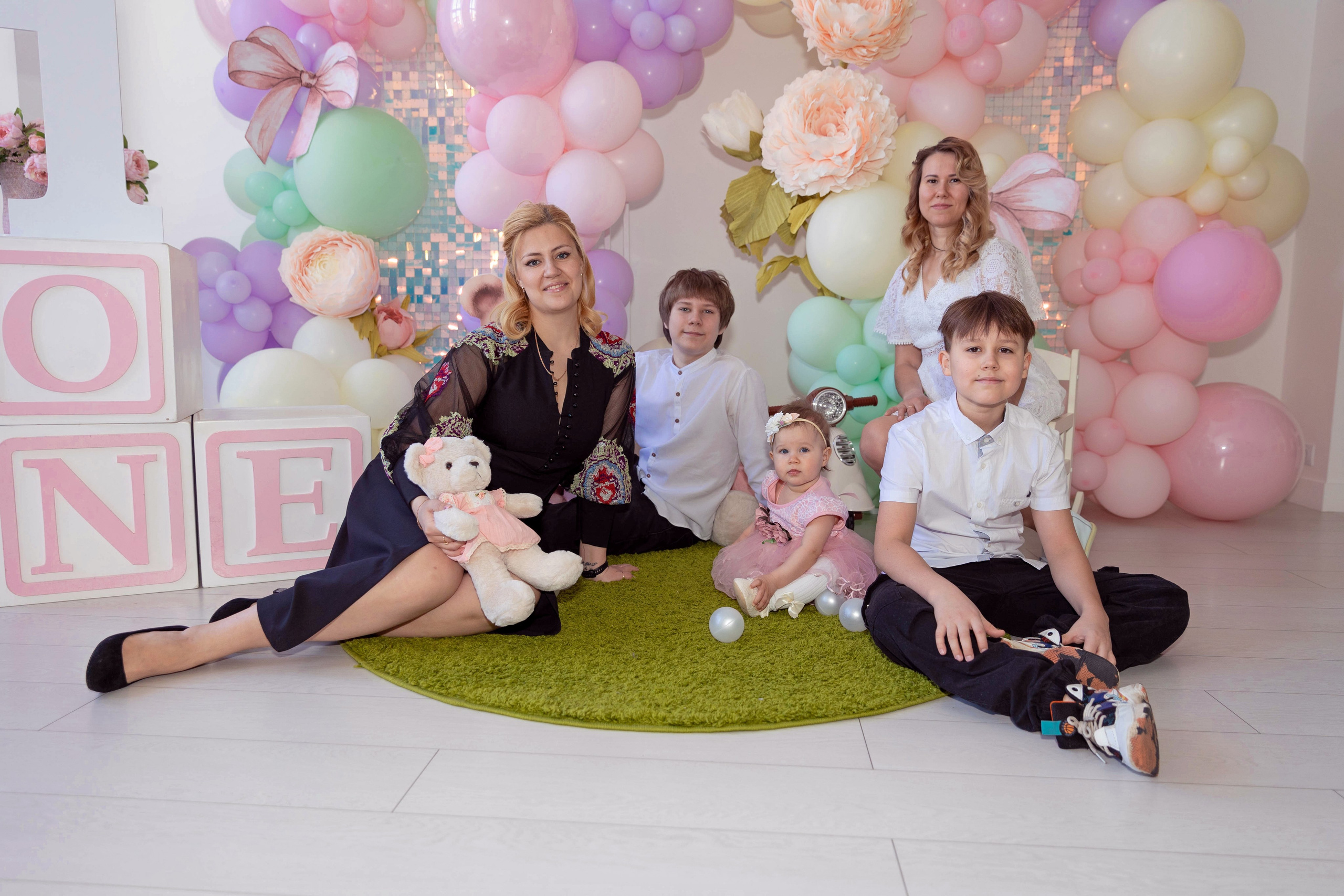 Алисия 1 годик. Свадебный семейный фотограф Костырина Светлана