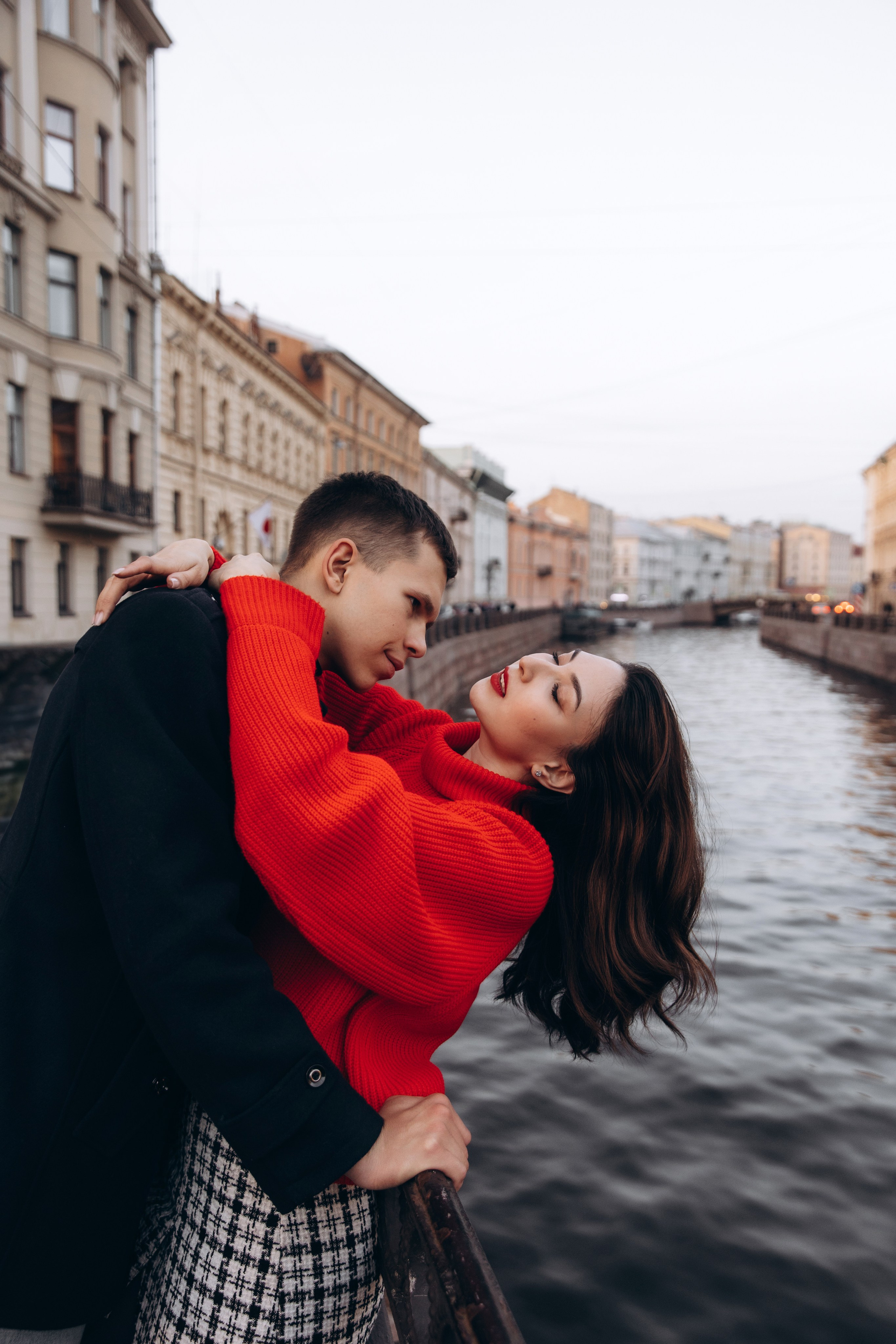 Один закат на двоих в Санкт-Петербурге. Фотограф в Санкт-Петербурге Разиля Идиятуллина