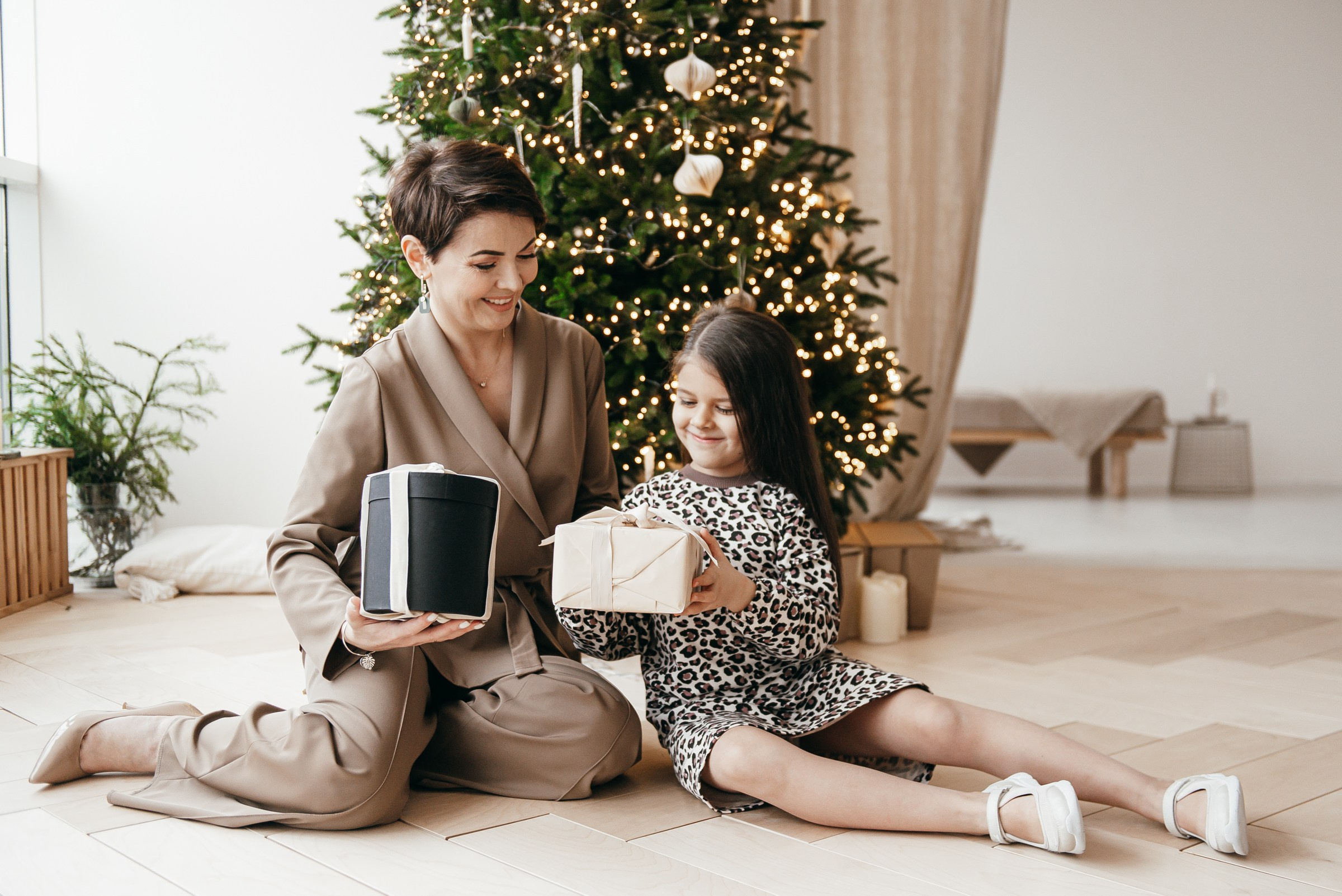 Семейный новогодний фотограф в Екатеринбурге Ирина Смирнова. Профессиональный фотограф в Екатеринбурге Ирина Смирнова