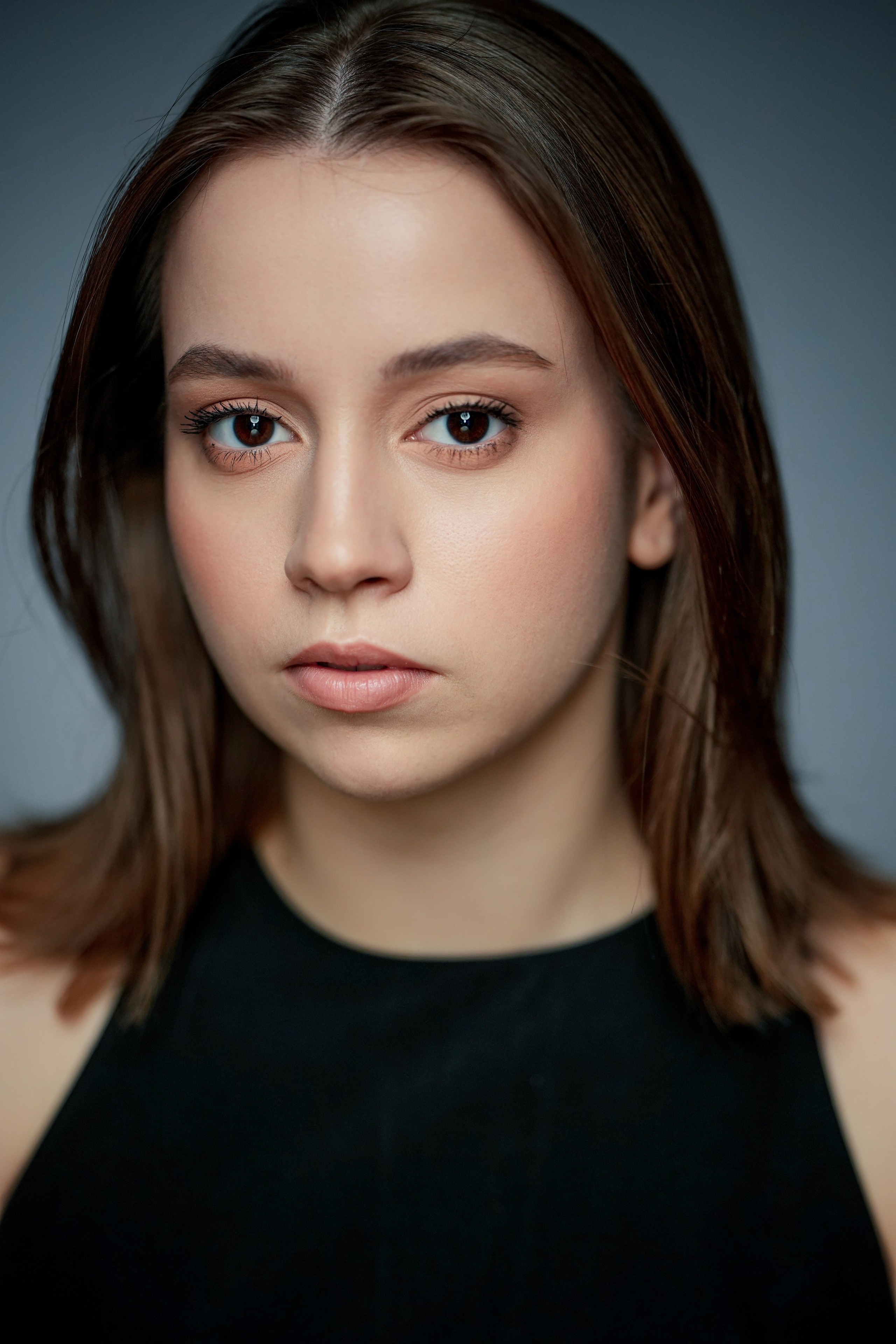 Актриса Алиса Семчук. Портретная съемка в Москве, студийный фотограф Игорь Фомин