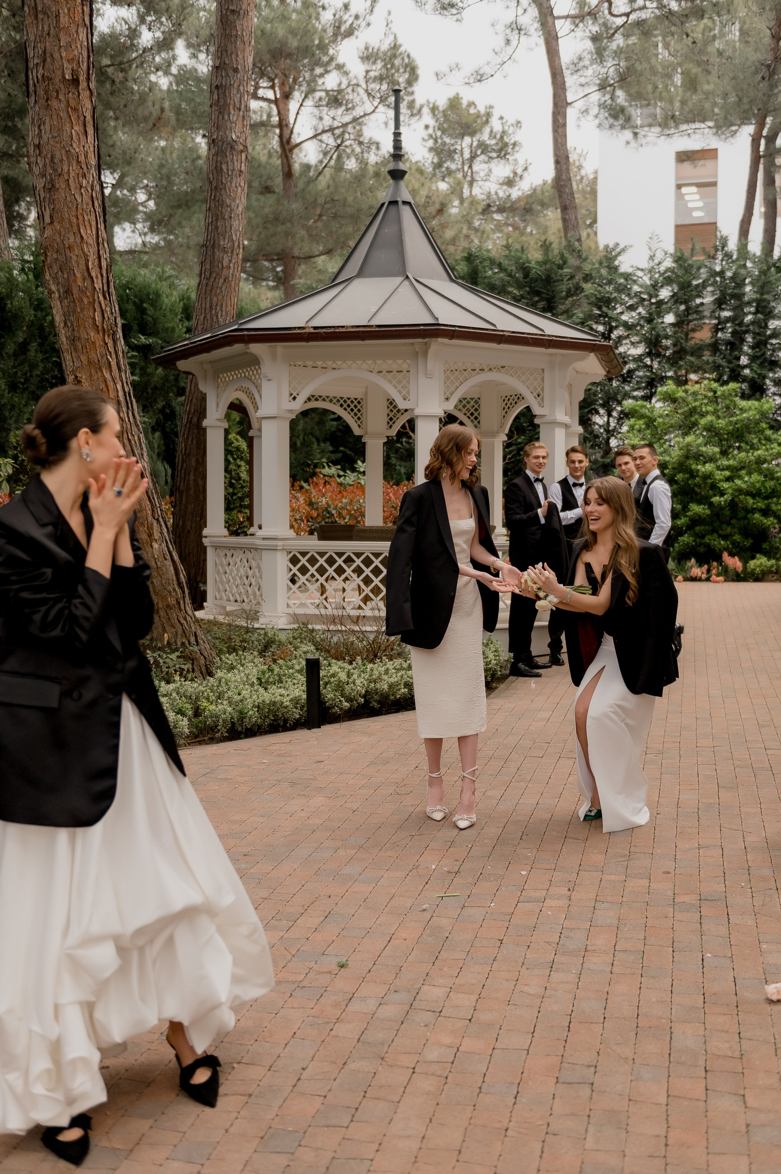 Виктор и Елена. Главная