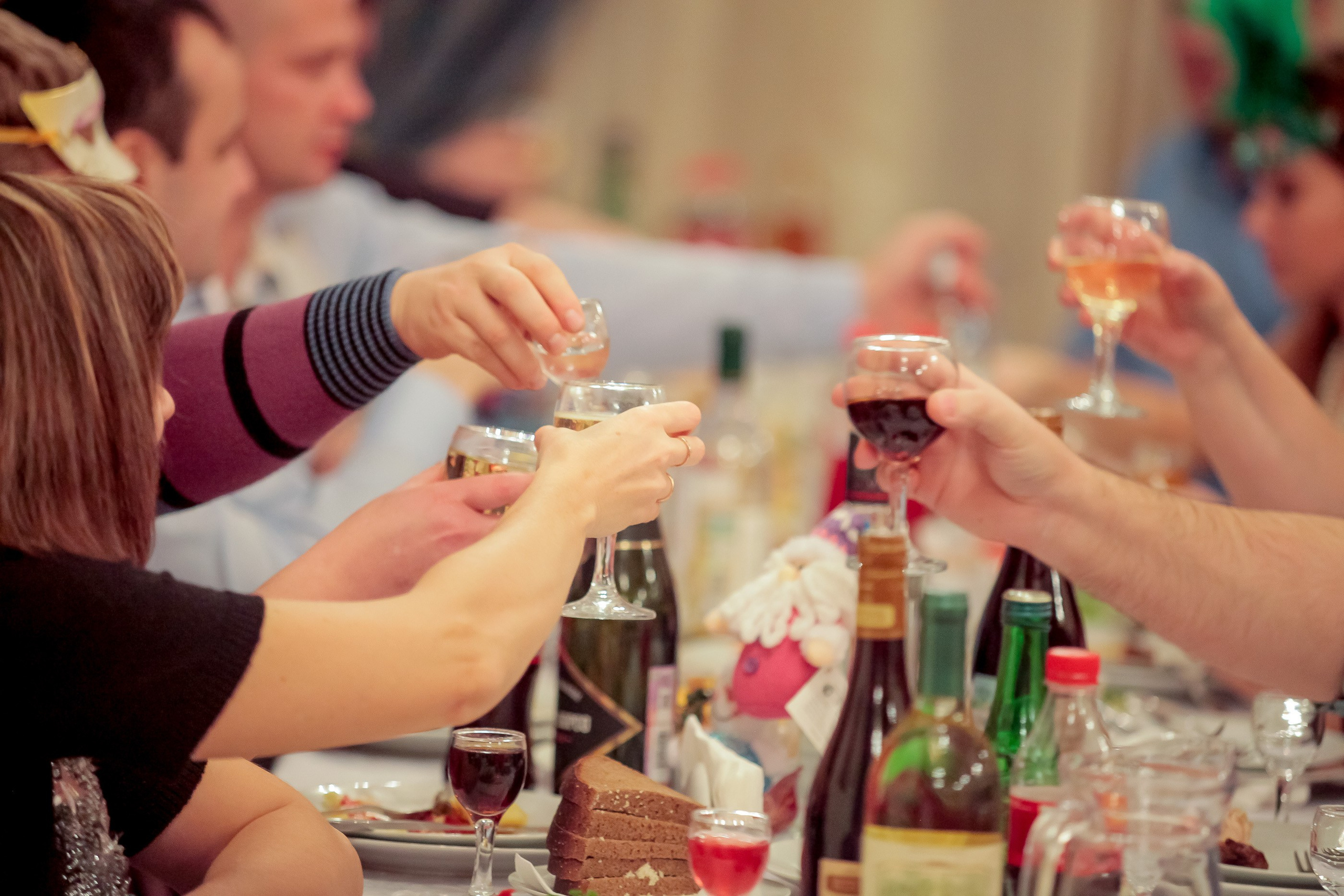 Корпоратив. Max Matvich and Victoria Basova are professionals in their field